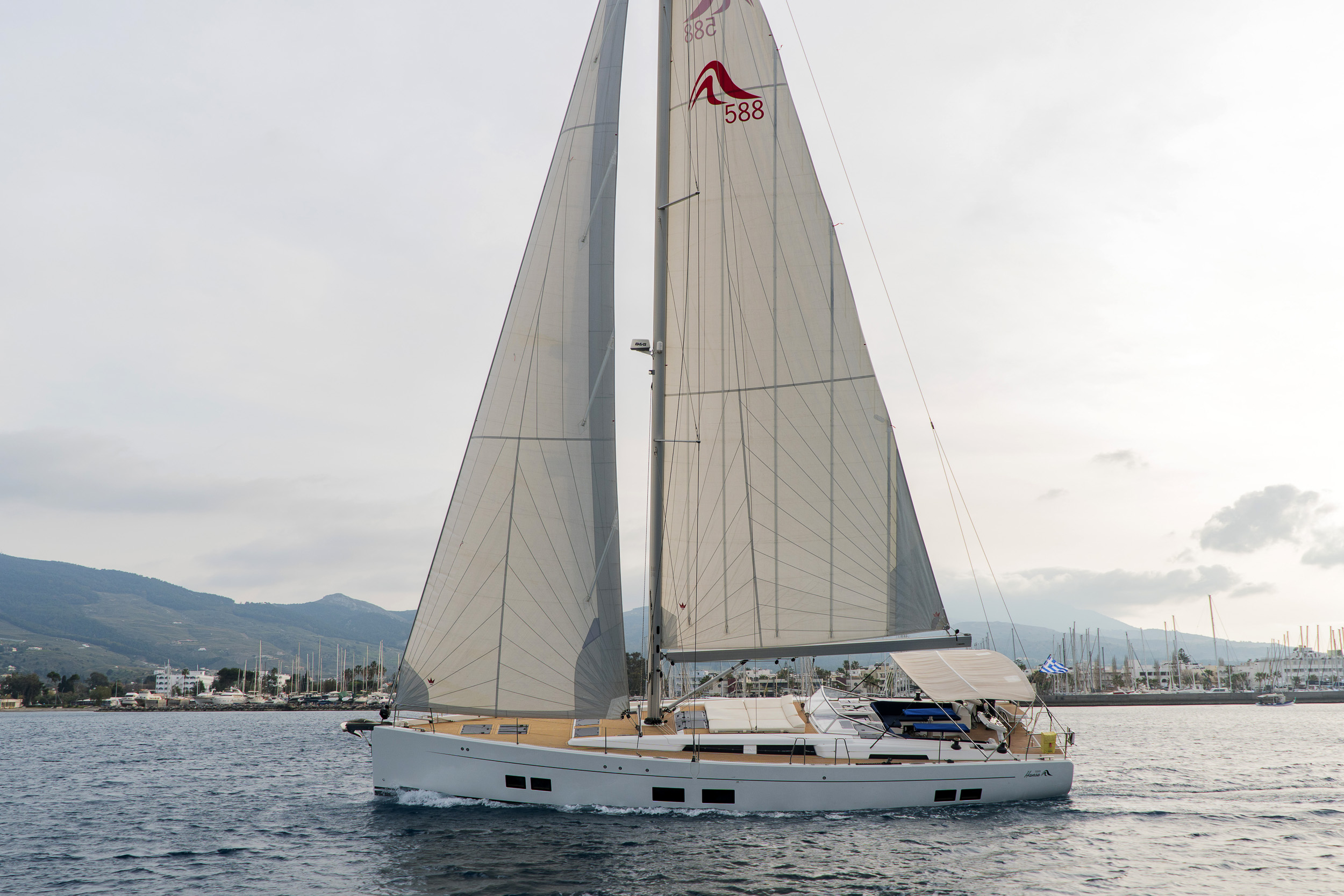 Photo #20 - Hanse 588 - ONLY SKIPPERED (Amadea (ONLY SKIPPERED)) in Kos - 10744