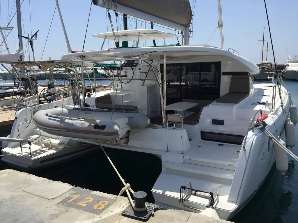 Lagoon 42 (Iris II)  - 13