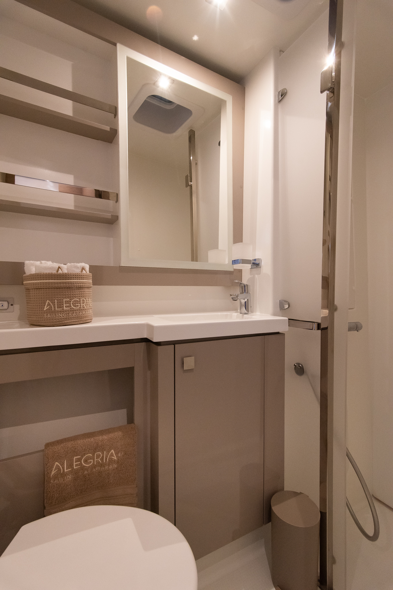 Photo #16 - Fountaine Pajot - Saona 47 (Crewed "Alegria") in Pylos - 13417