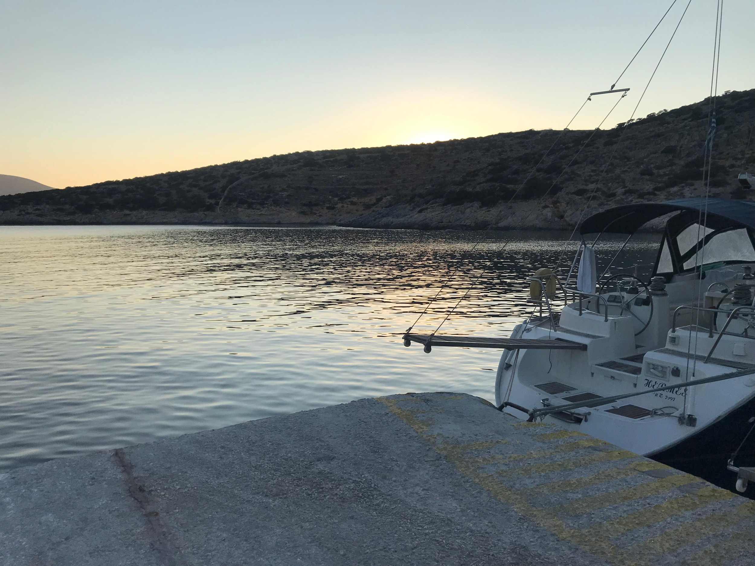 Photo #4 - Ocean Star 51.2 (Hermes) in Lavrion - 17330