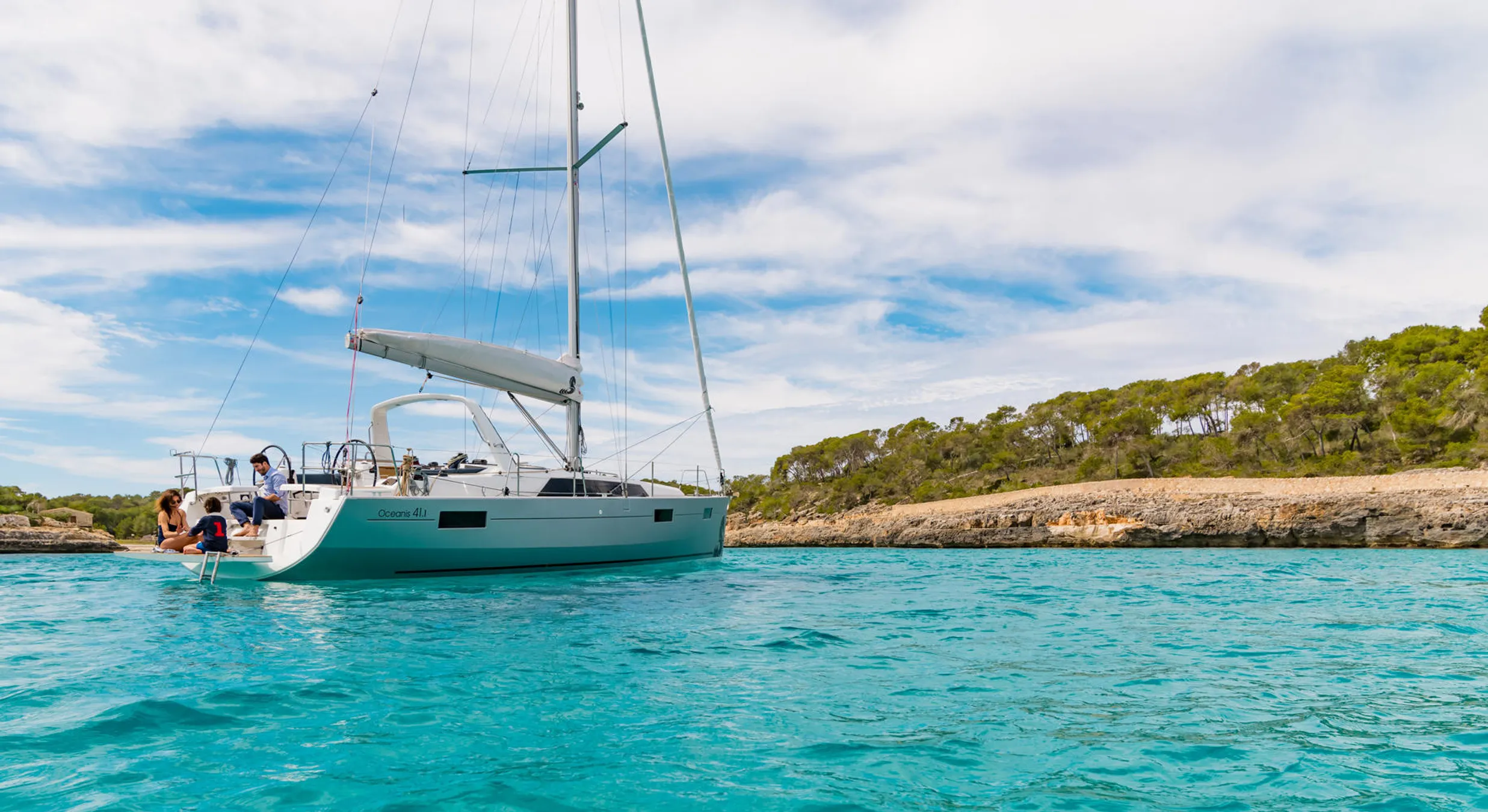 Photo #10 - Oceanis 41.1 (Blue Hop) in Port Grimaud Sam - 19430