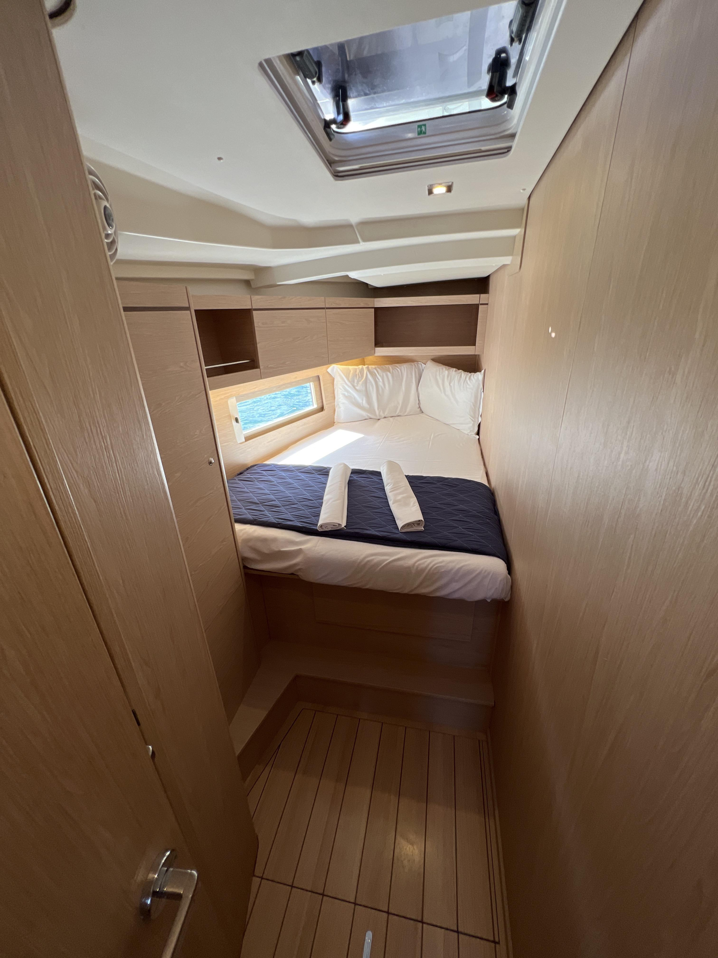 Photo #11 - Oceanis 46.1 (4 cab) (Ferro Azzurro) in Portisco - 8528