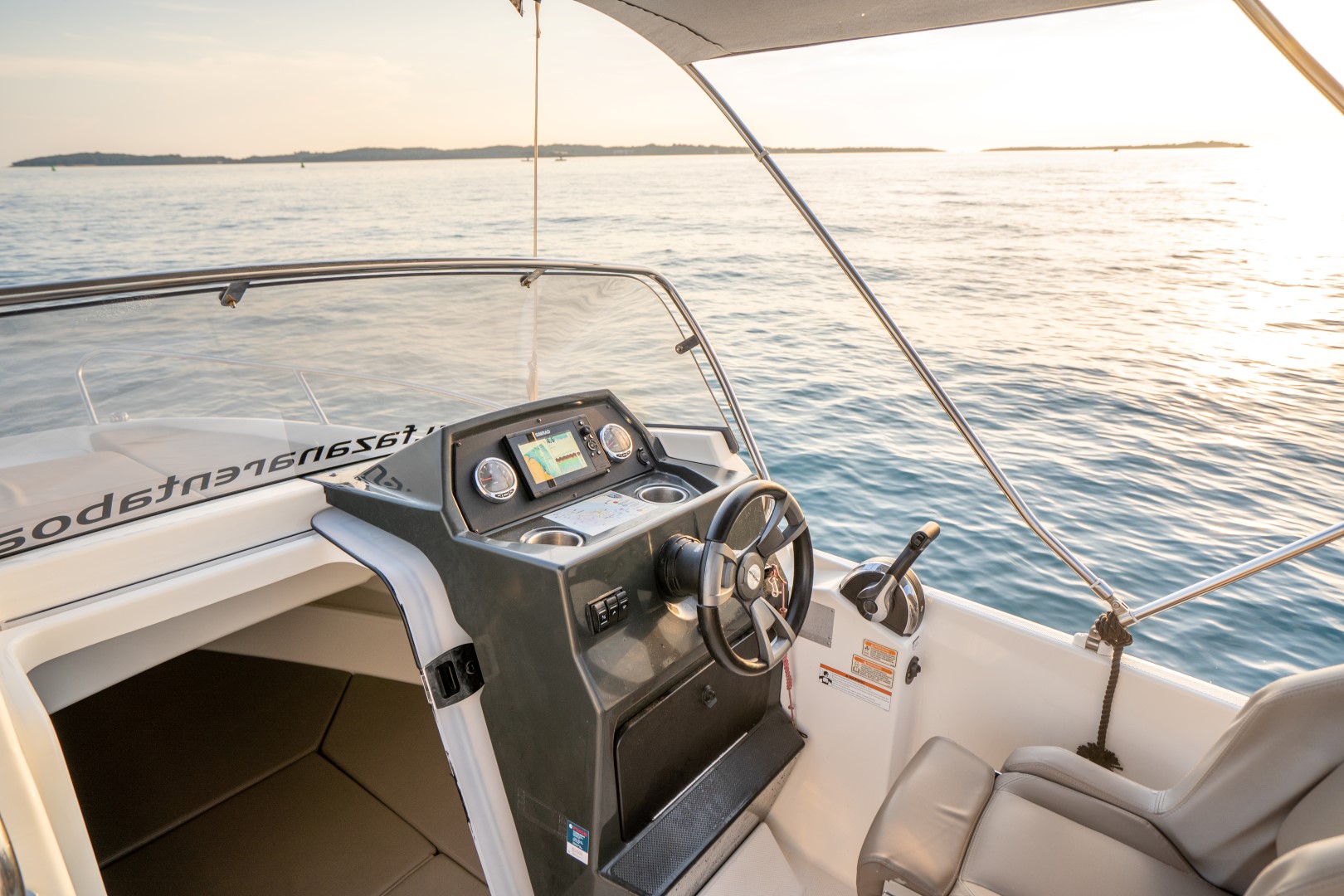 Photo #8 - Quicksilver 605 Sundeck F (Quicksilver) en Fazana - 19469