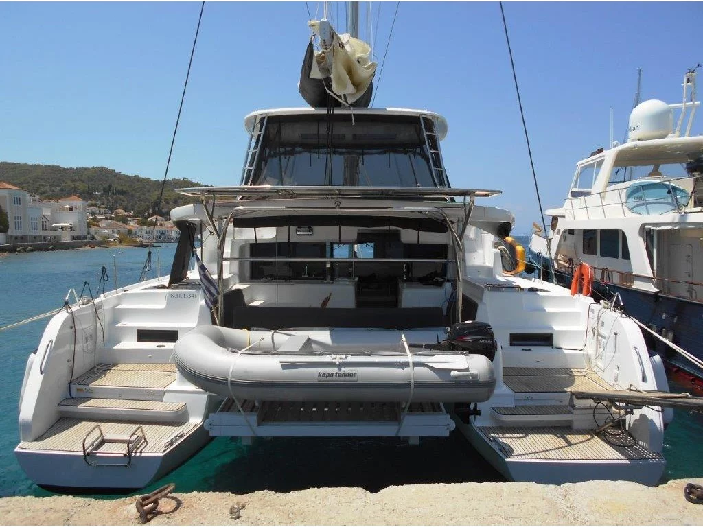 Lagoon 46 (Queen Maro) Interior image - 16