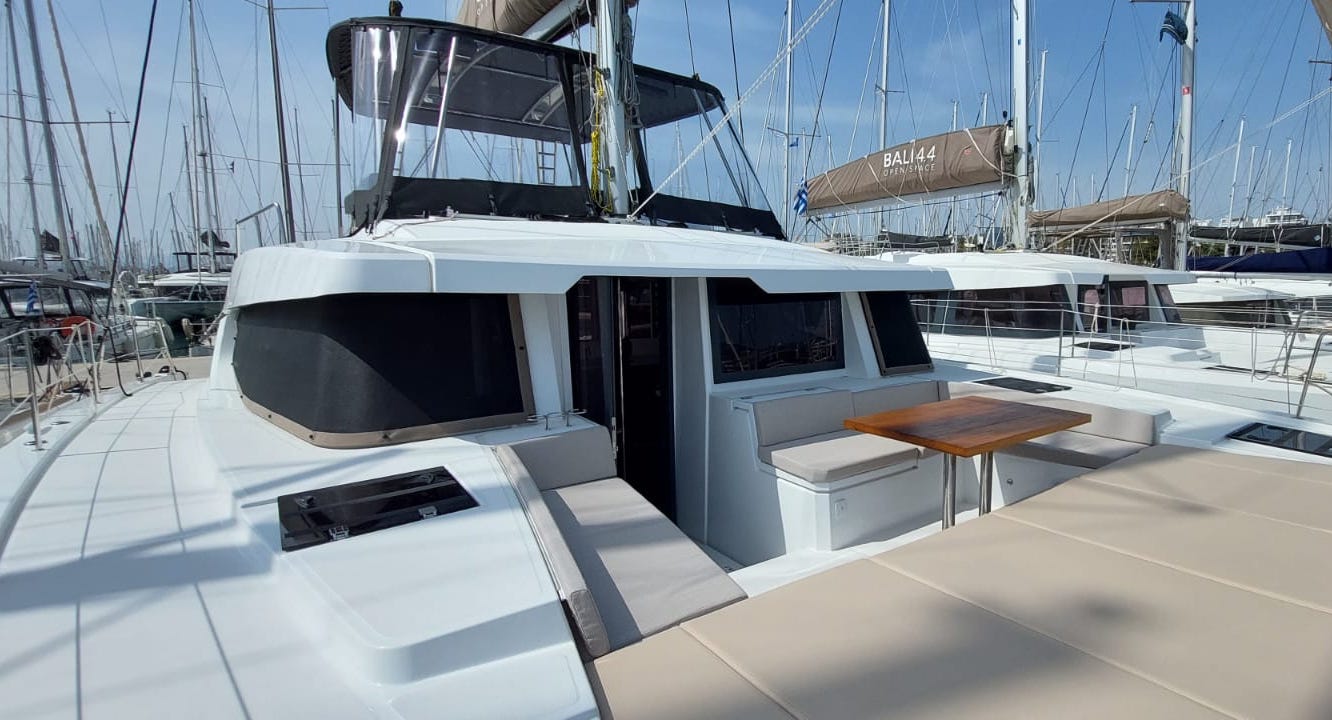 Photo #32 - Bali 4.6 (Poseidon) en Athènes - 17397
