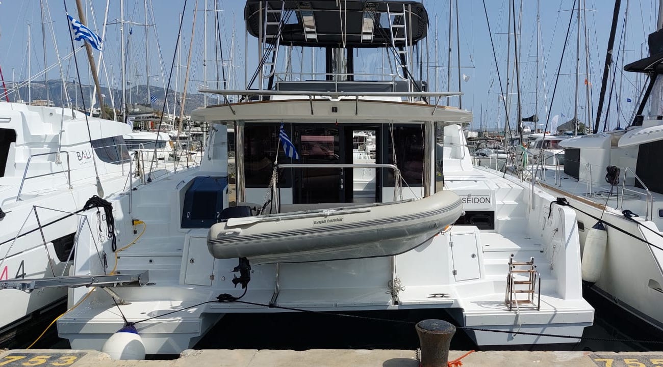 Photo #21 - Bali 4.6 (Poseidon) en Athènes - 17397