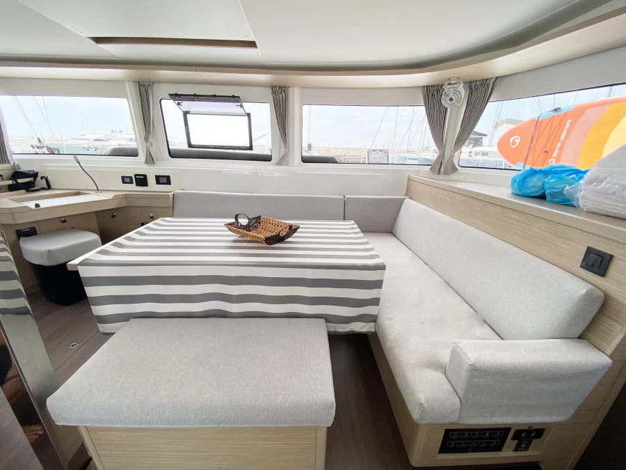 Lagoon 46 (MOONDANCE (A/C , generator,watermaker) Skippered Only) Interior image - 12