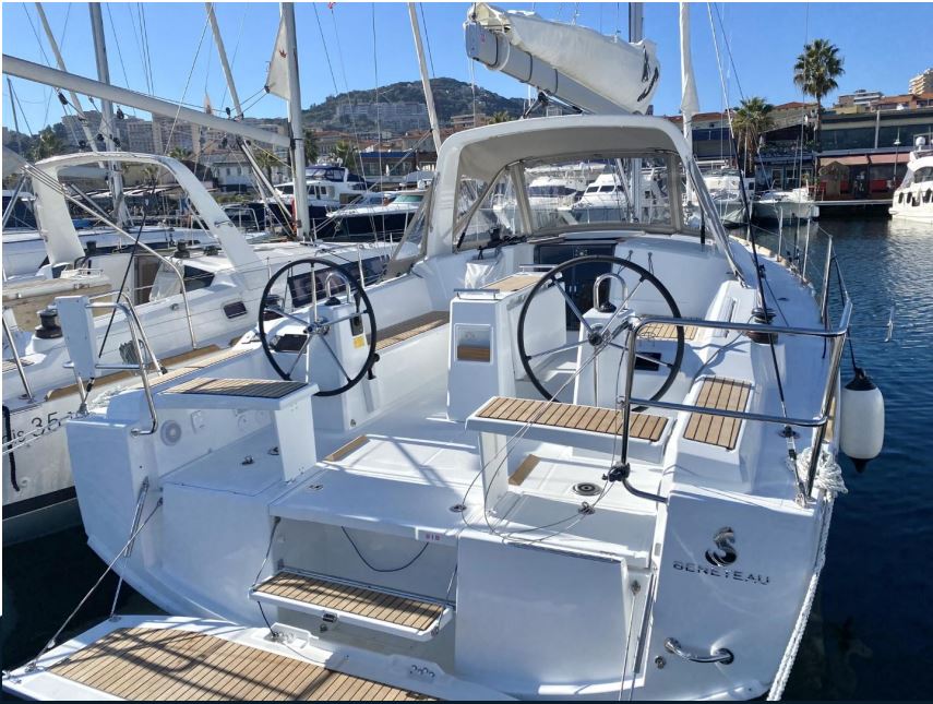 Photo #21 - Oceanis 38.1 (Maximus) in Port Grimaud Sam - 21369