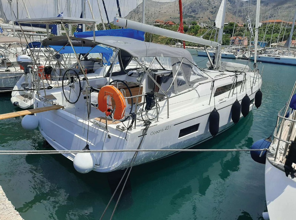 Photo #2 - Oceanis 40.1 (4 cabins) (Oceanis40.1_2) in Lefkada - 22980