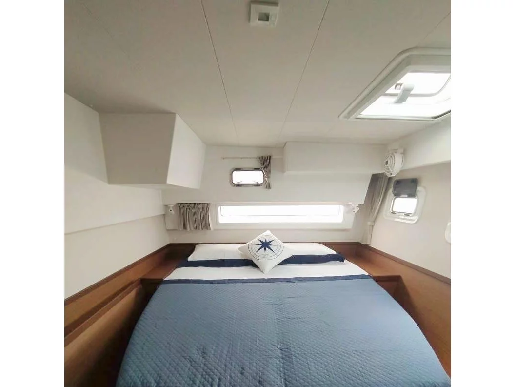 Lagoon 42 (Mare) Interior image - 2