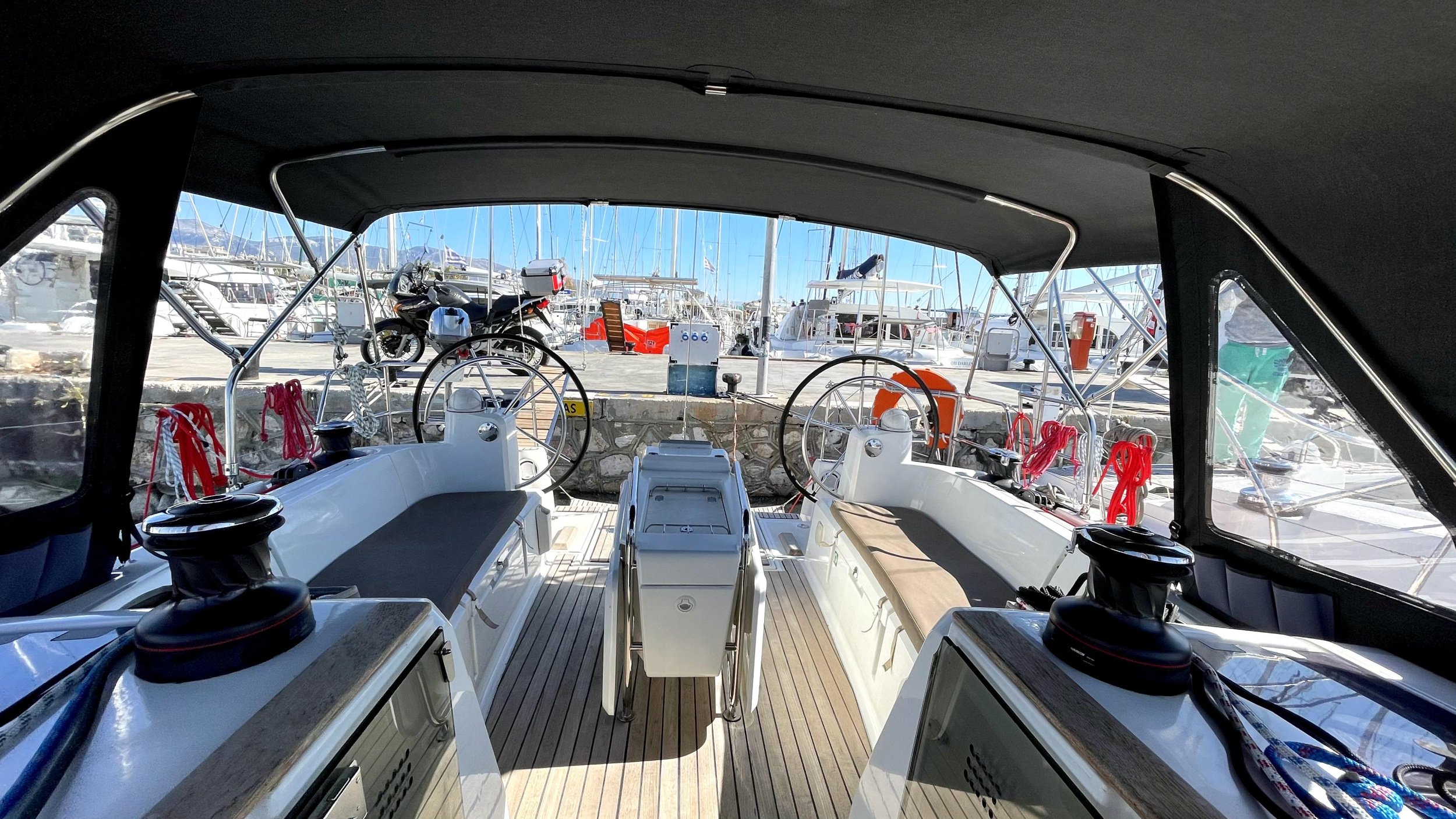 Photo #8 - Sun Odyssey 479 (Luna Rossa (Refit 2021)) en Athènes - 11797