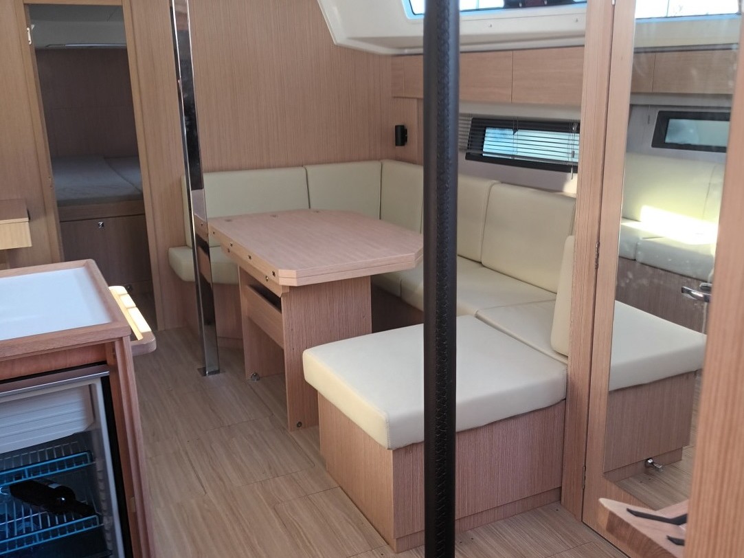 Photo #8 - Bavaria C42 (NEW Gioia) in Vibo Marina - 19520