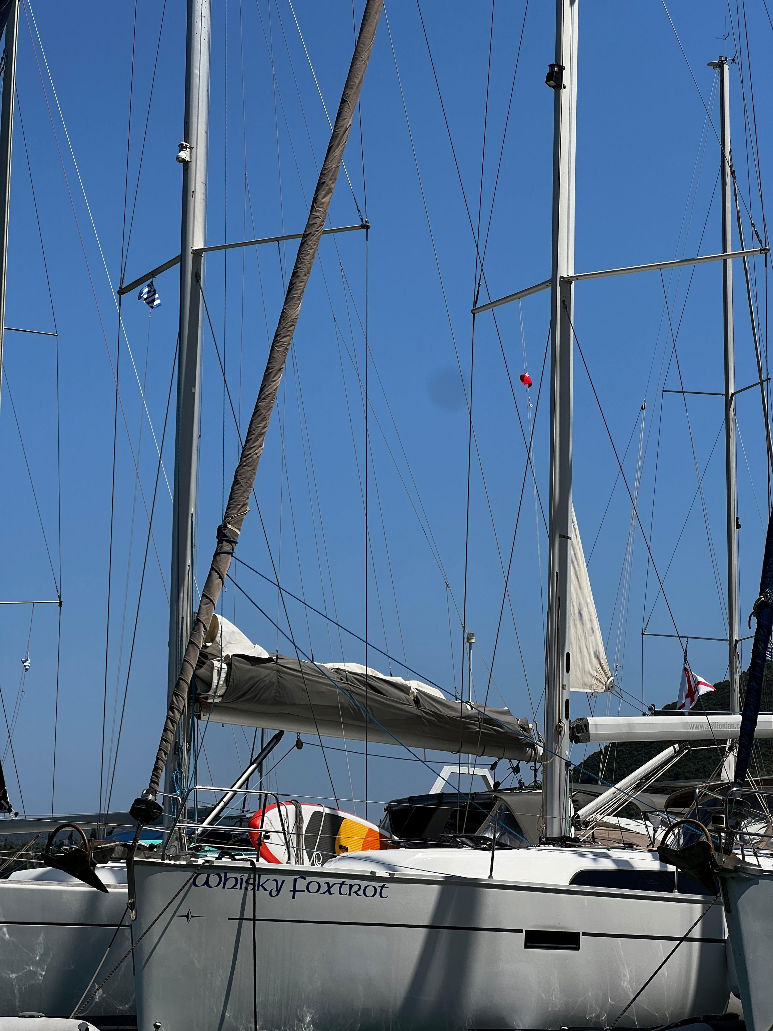 Photo #7 - Bavaria 46 Cruiser (WHISKY FOXTROT) en Lefkada - 18830