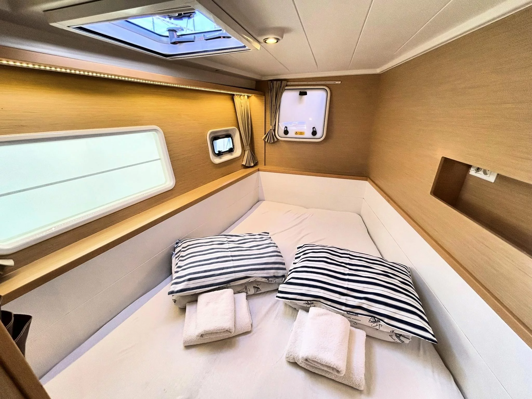 Lagoon 400 S2 (AQUADANCER)  - 3