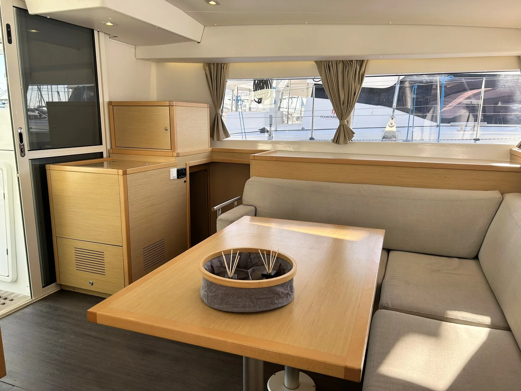 Lagoon 400 S2 (AQUADANCER)  - 9