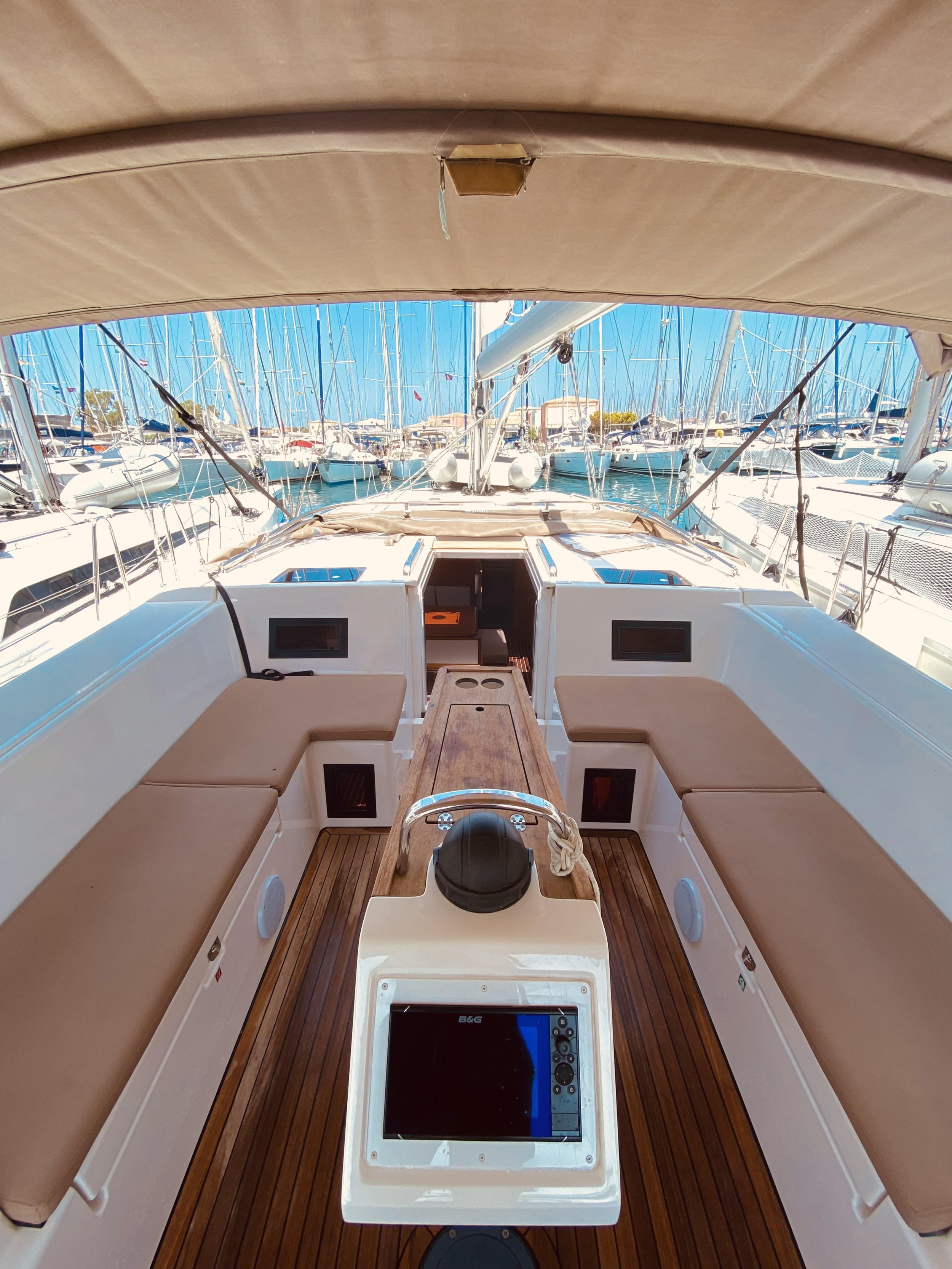 Photo #4 - Bavaria C45 (Atokos (Pax 9)) in Lefkada - 10931