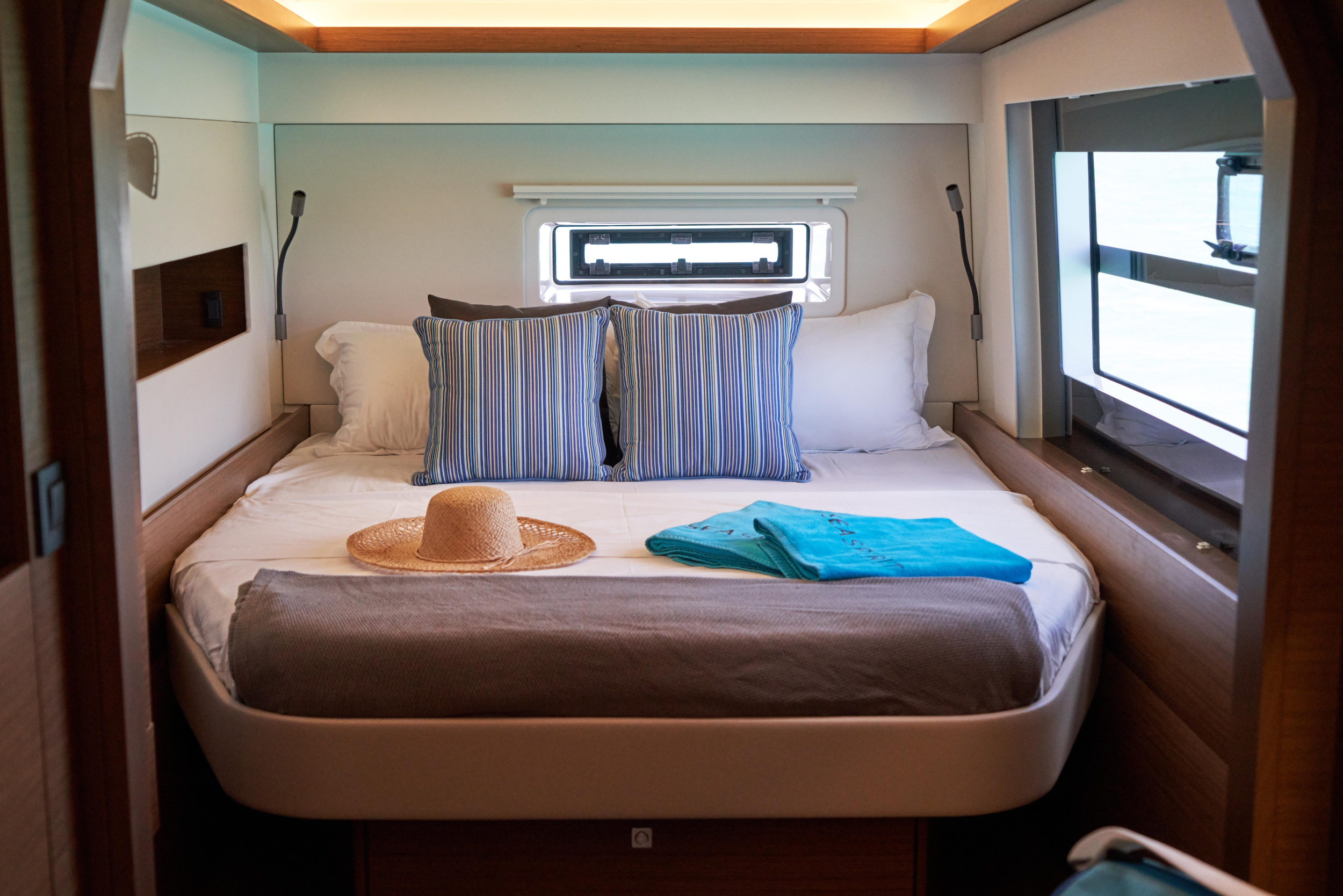 Photo #8 - Nautitech 46 Fly (Sea Spirit III) in La Balise Marina - 16880