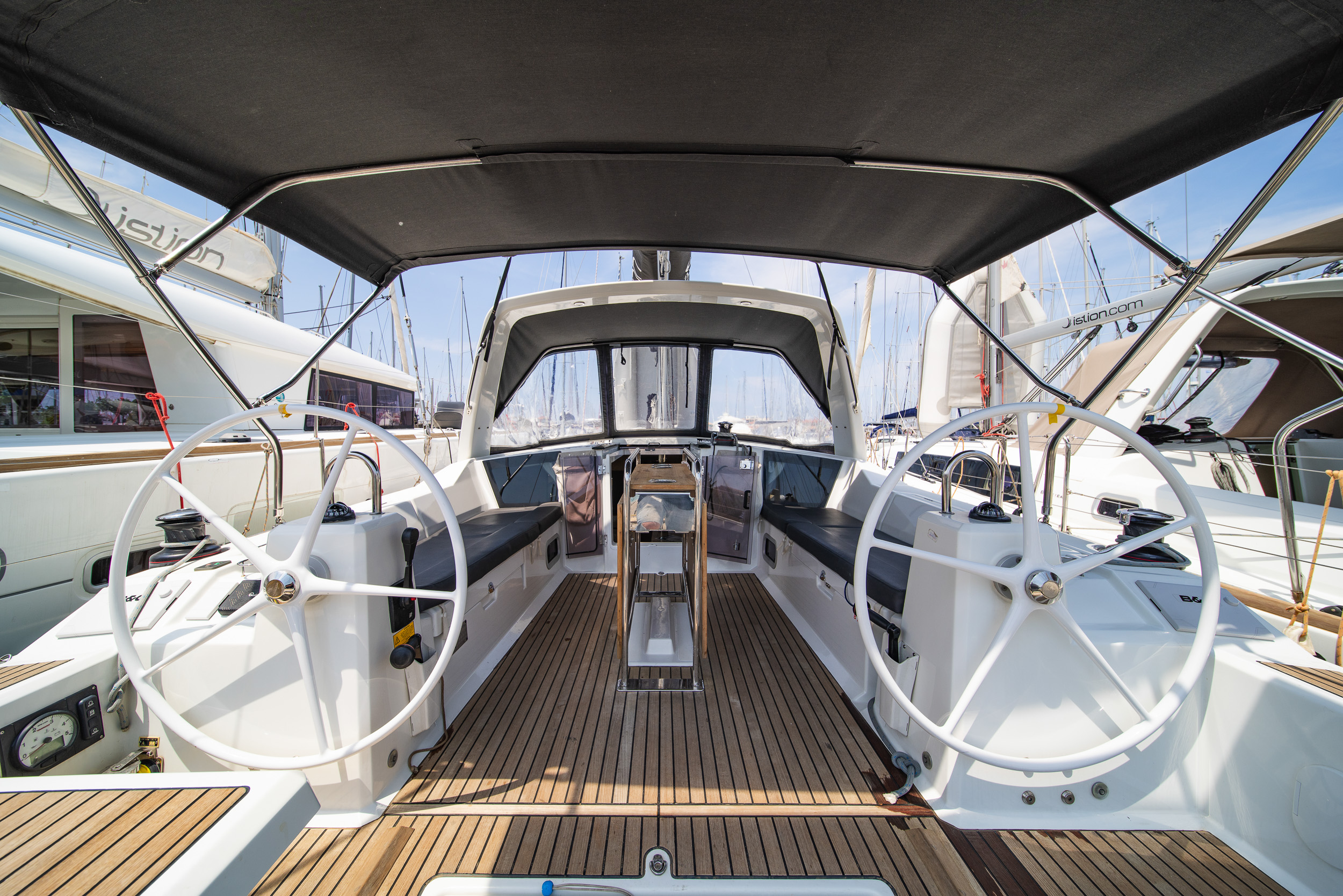 Photo #9 - Oceanis 41.1 (Lux) in Lefkada - 11346