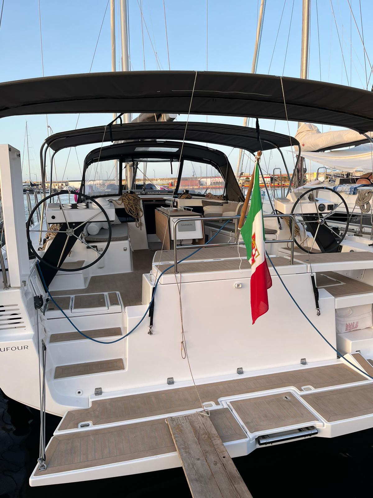 Photo #17 - Dufour 470 (Sama 1) in Palermo - 16925