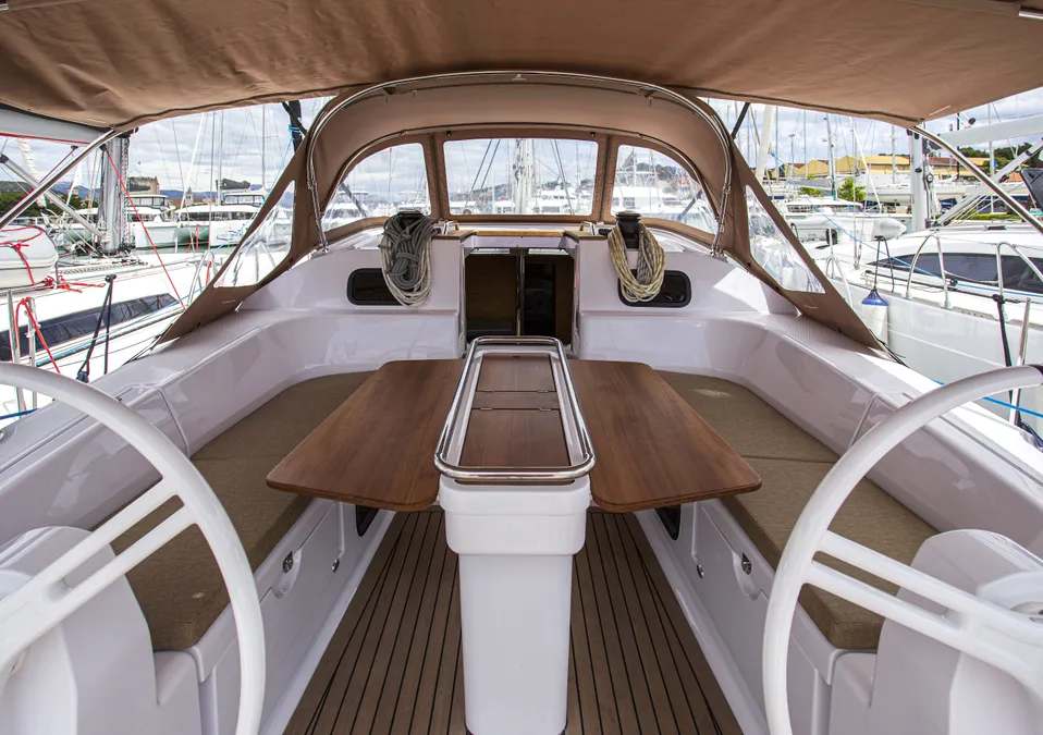 Photo #8 - Elan 45 Impression AC (" MONACO ") in Baska Voda - 19072