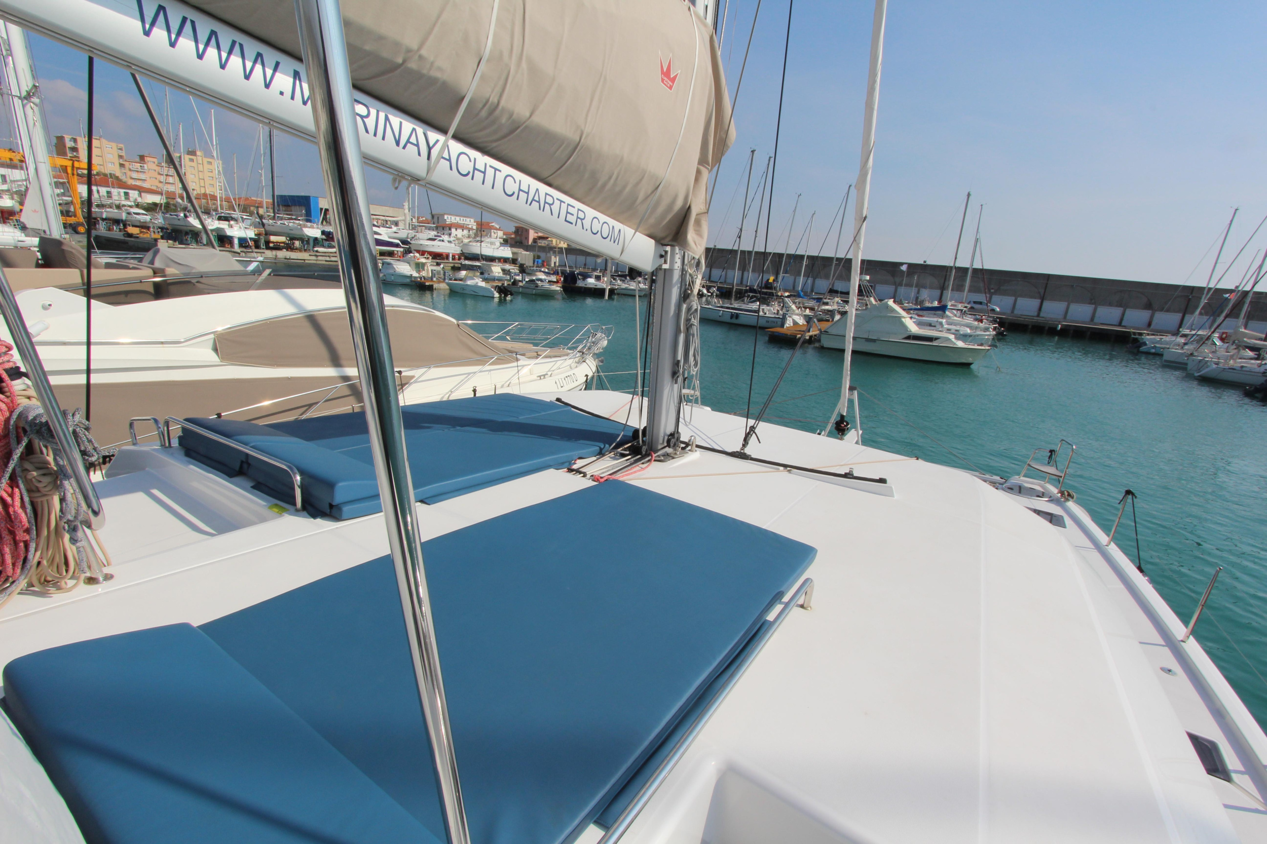 Photo #20 - Dufour Catamaran 48 5c+5h (Lublu) en Nea Moudania - 14538