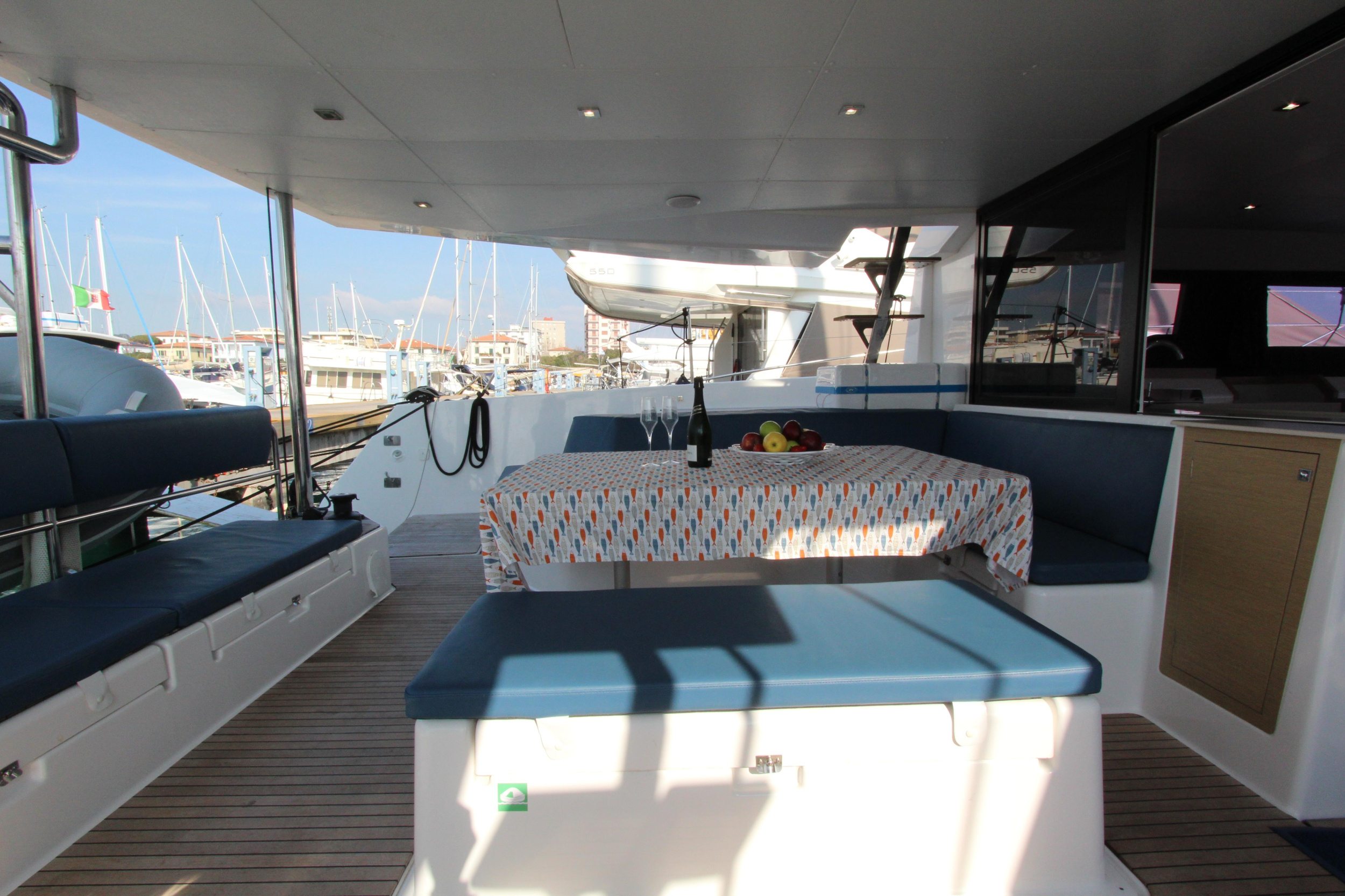 Photo #26 - Dufour Catamaran 48 5c+5h (Lublu) en Nea Moudania - 14538