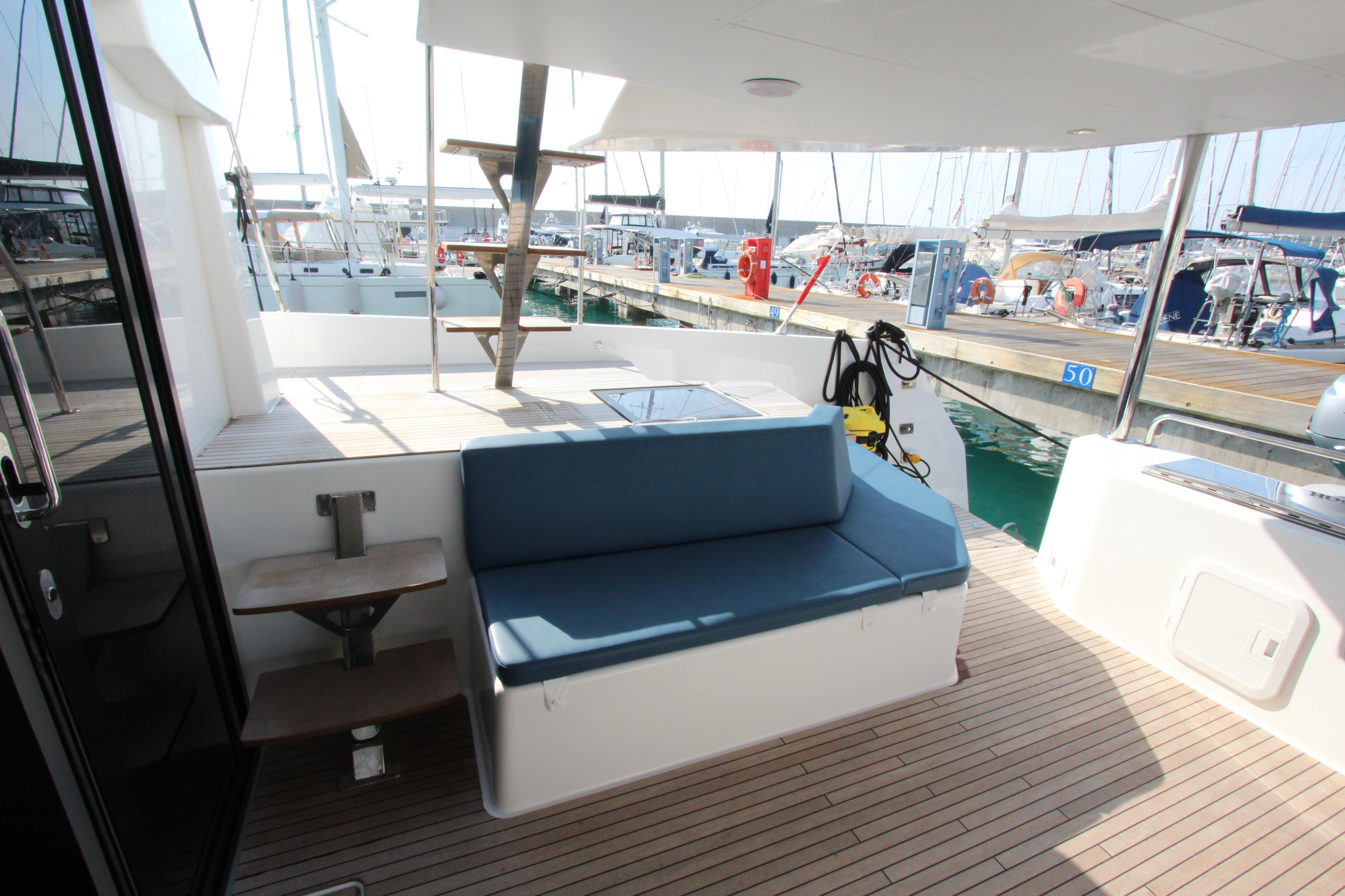 Photo #37 - Dufour Catamaran 48 5c+5h (Lublu) en Nea Moudania - 14538