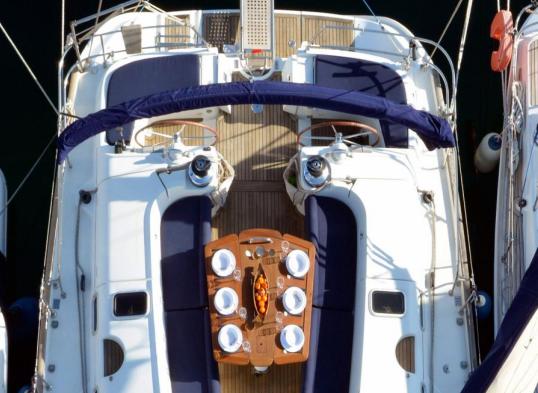 Photo #4 - Oceanis 523 Clipper (Blue Magic) en Sifnos - 19672