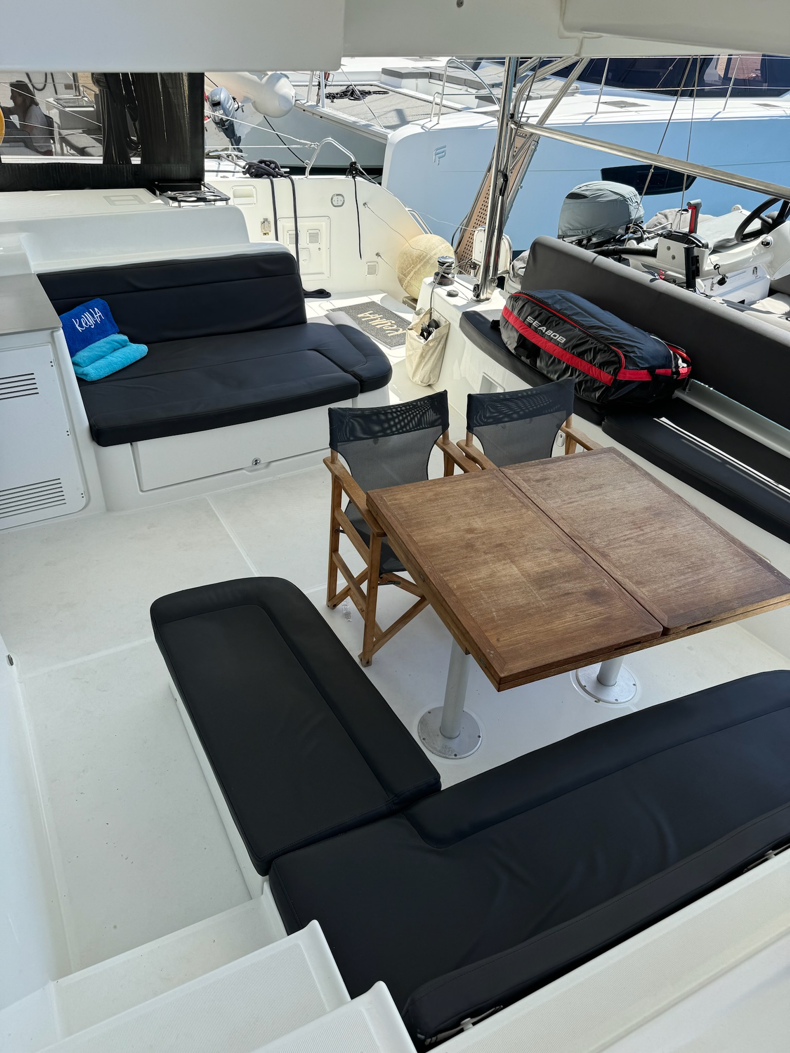 Photo #2 - Lagoon 46 (KeYMA) en Mykonos - 16279