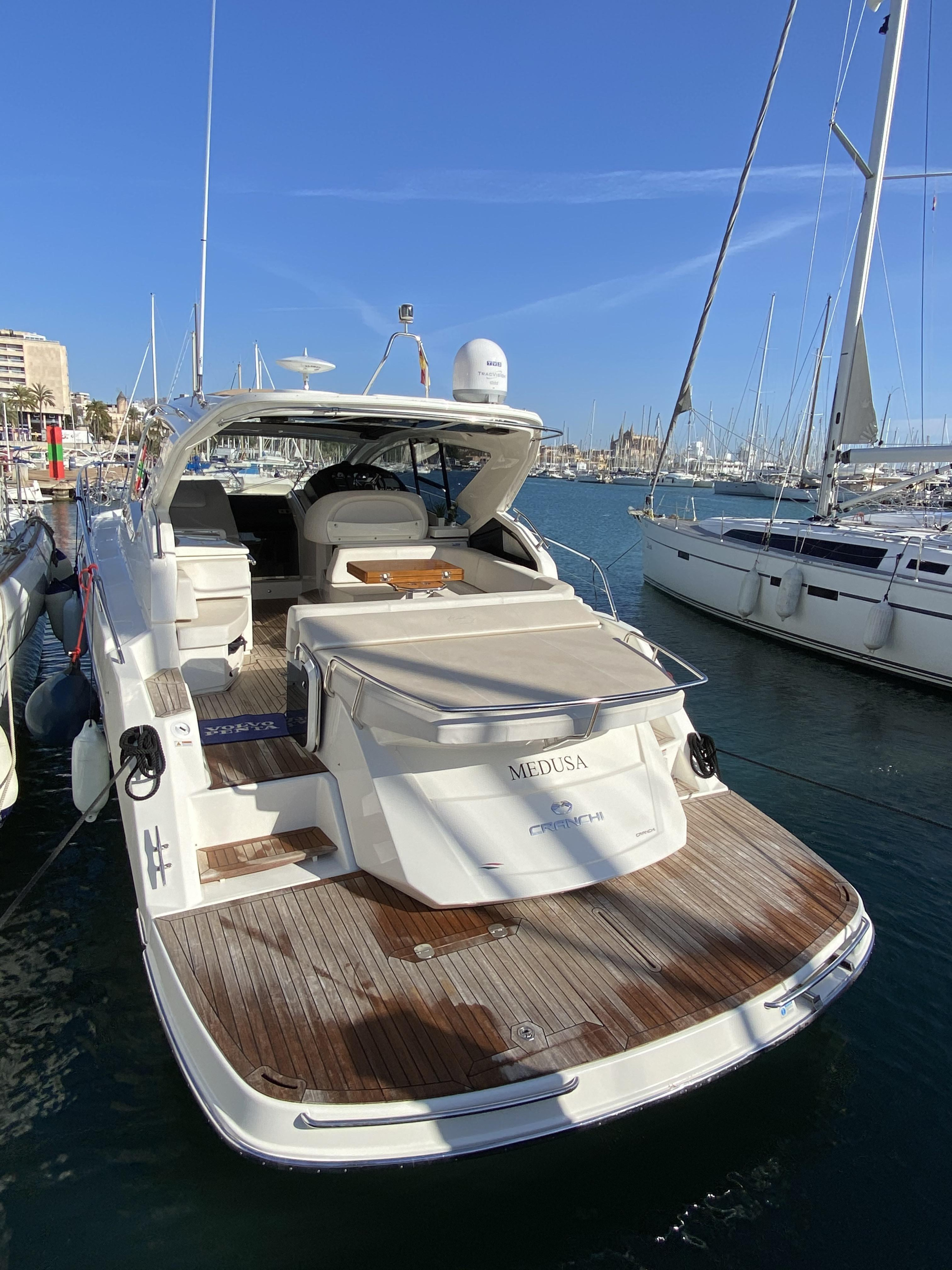 Photo #4 - Cranchi M44 HT (Medusa) in Palma - 18098