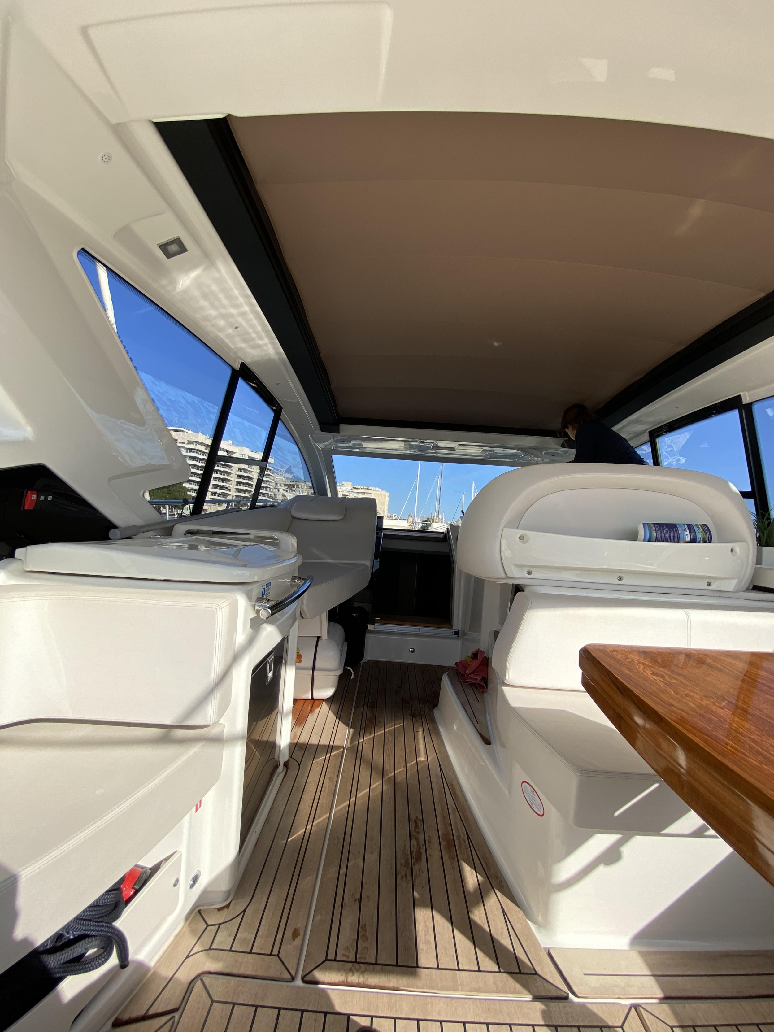 Photo #9 - Cranchi M44 HT (Medusa) in Palma - 18098