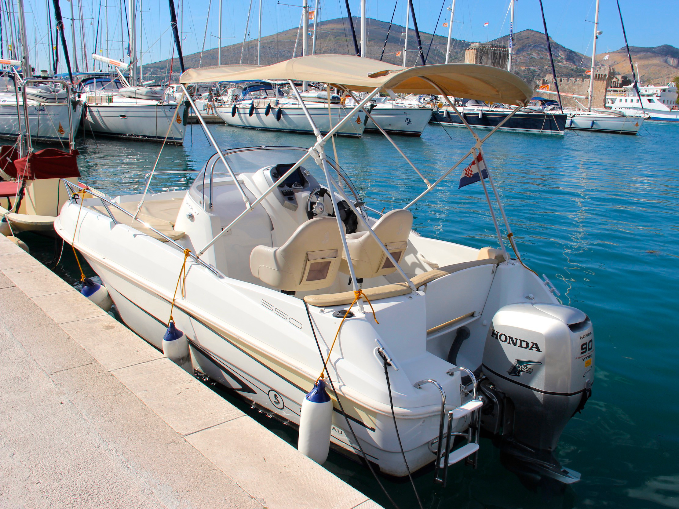 Photo #4 - Beneteau Flyer 550 SD (Beneteau Flyer 550 SUNdeck) in Trogir - 20453