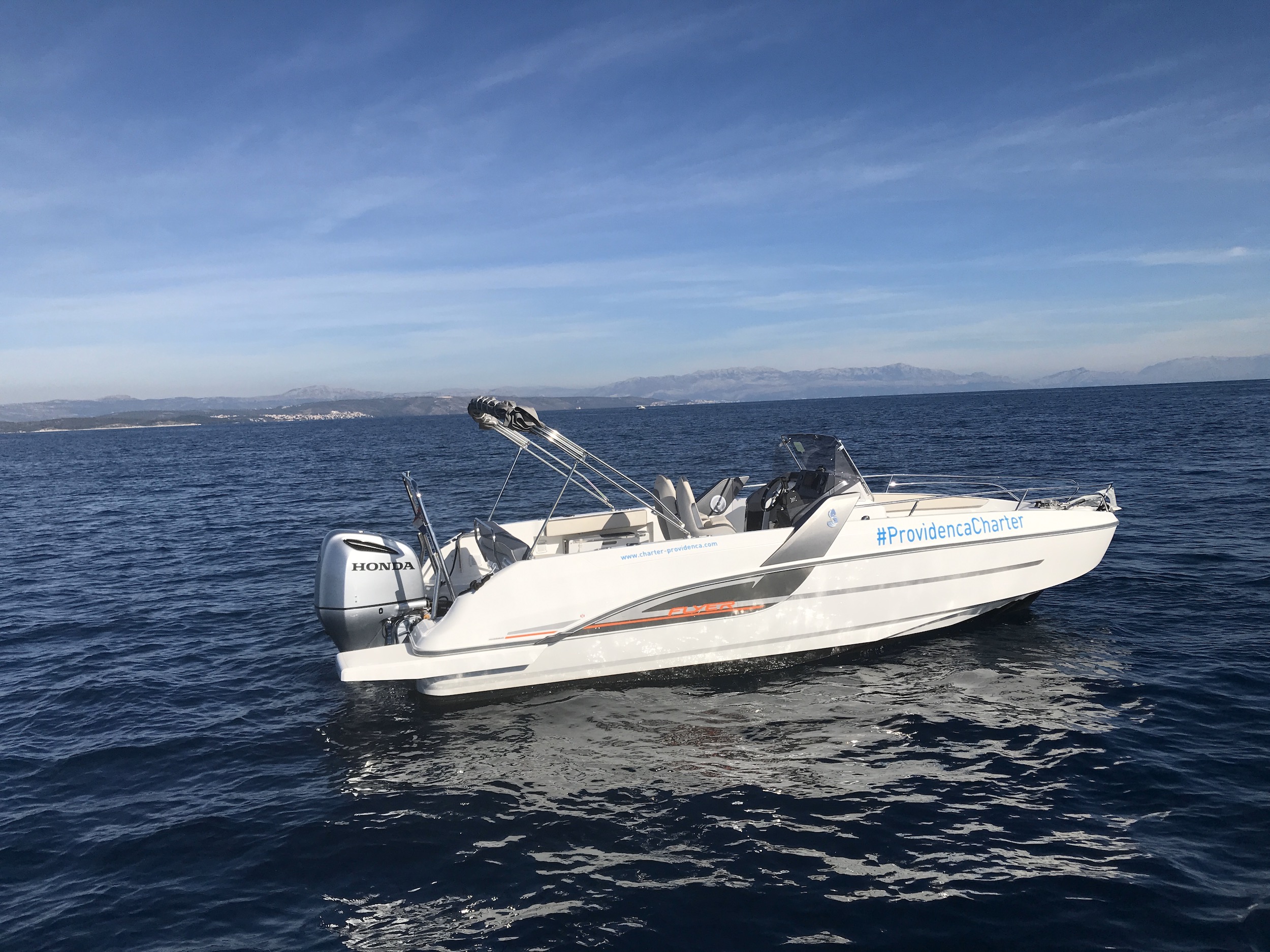 Photo #15 - Beneteau Flyer 7.7 (SPACEDeck) in Trogir - 8909