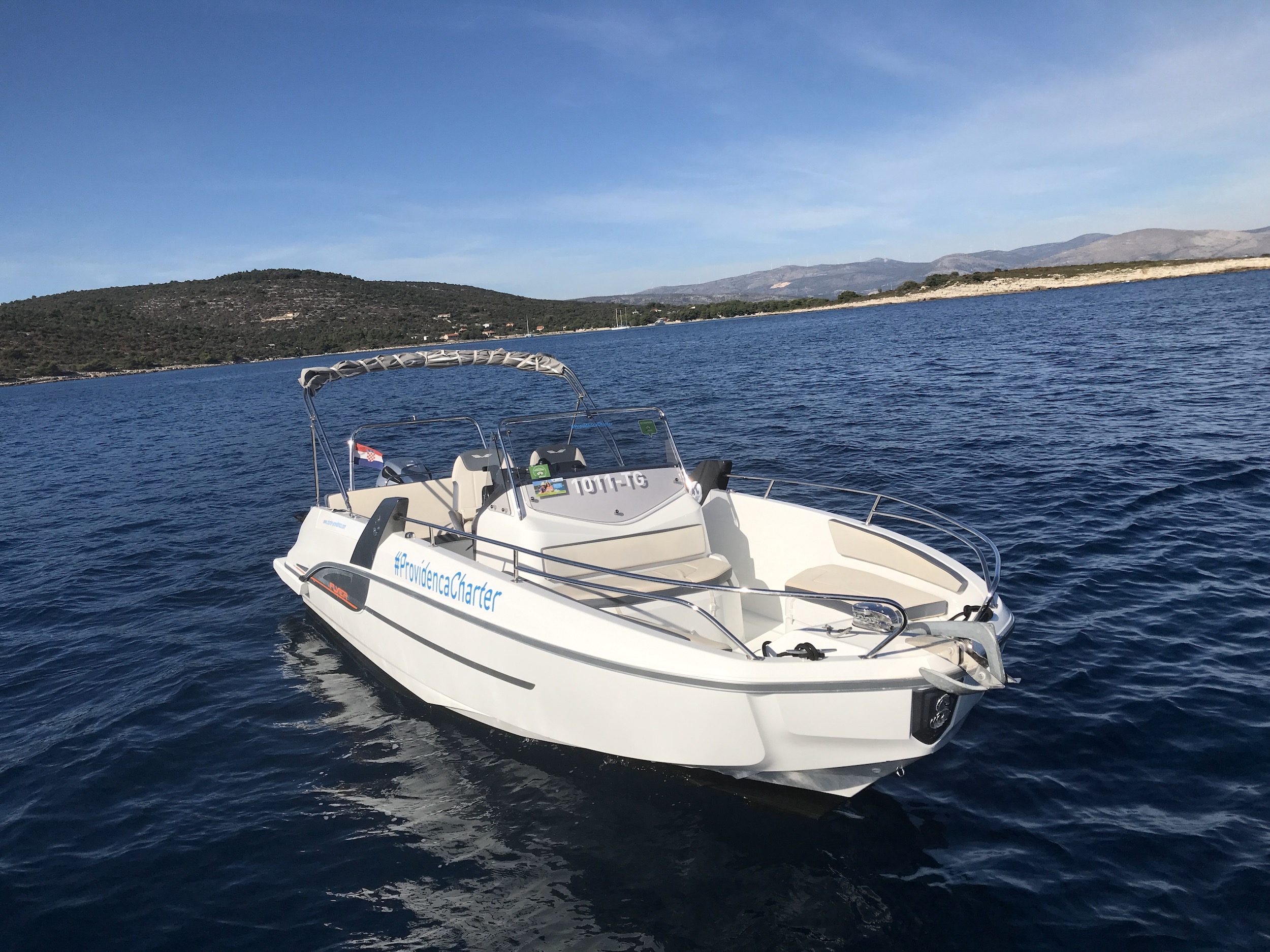 Photo #11 - Beneteau Flyer 7.7 (SPACEDeck) in Trogir - 8909