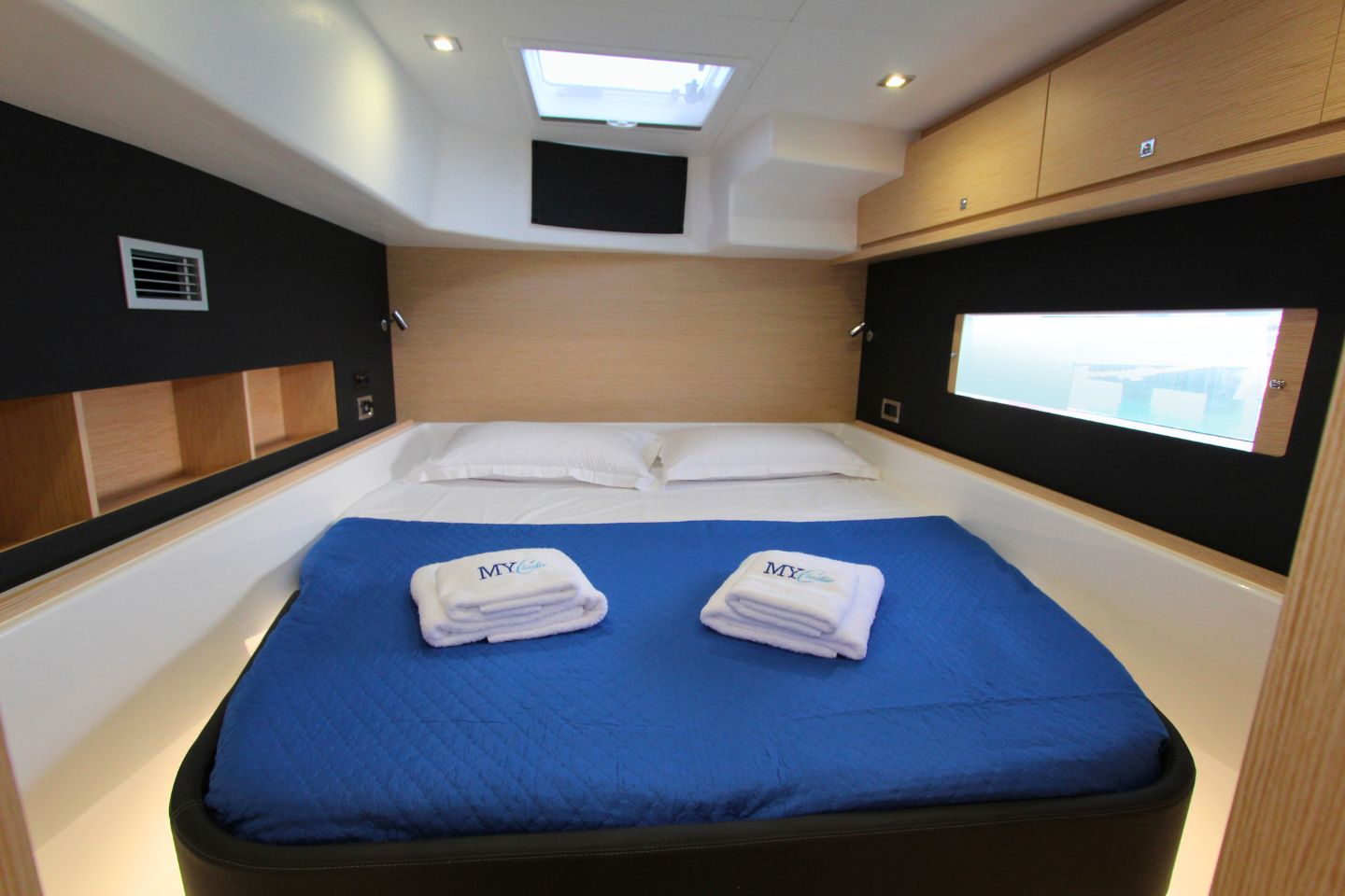 Photo #22 - Dufour Catamaran 48 5c+5h (Stella) en Nea Moudania - 15296
