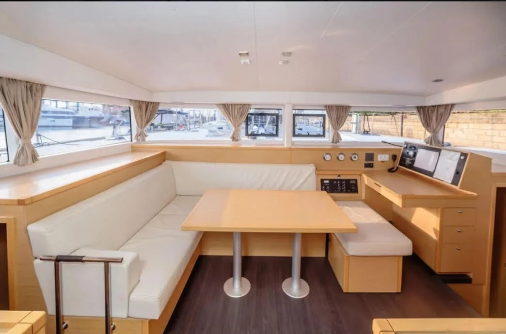 Lagoon 400 S2 (ASTRO)  - 13