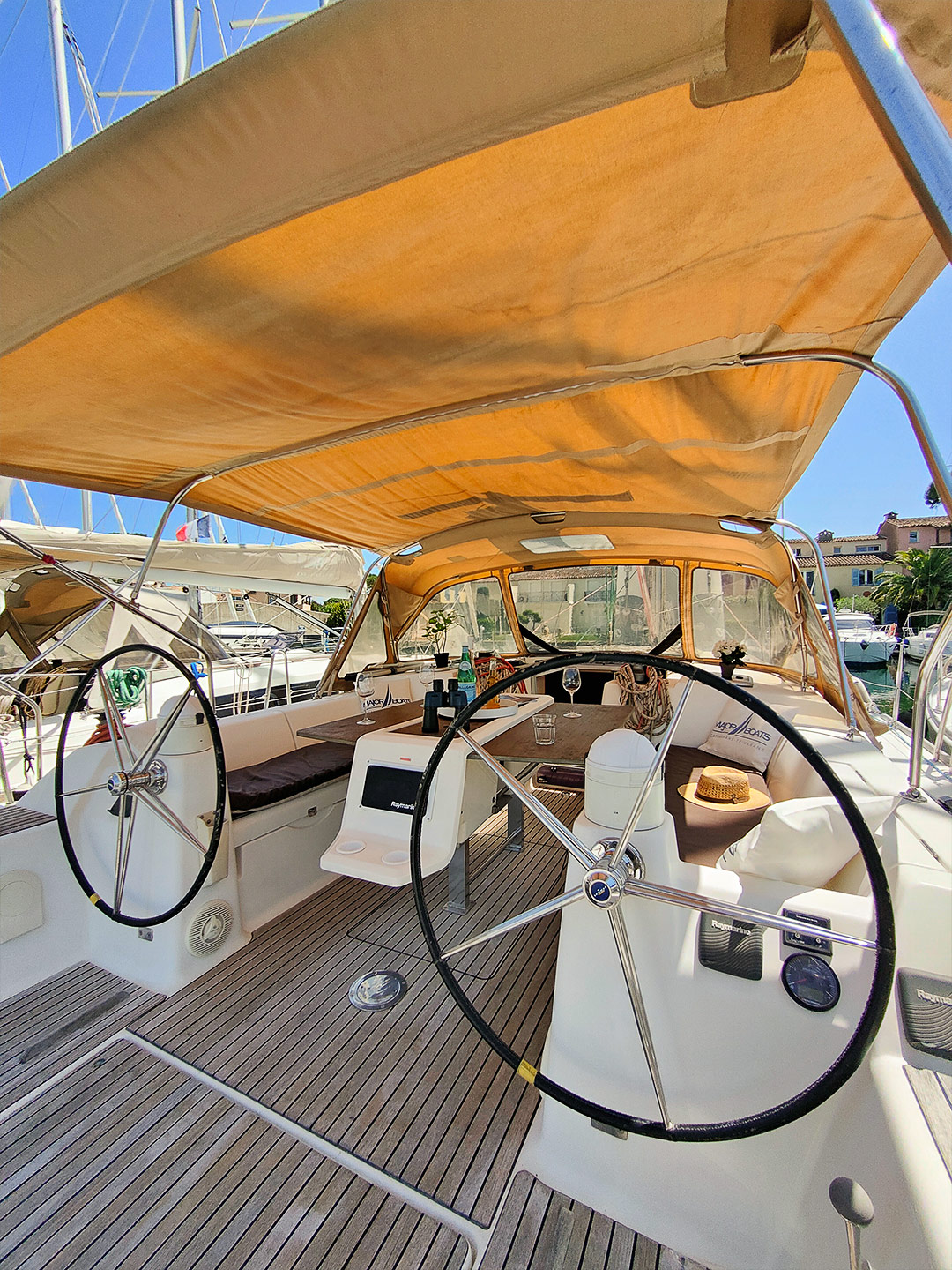 Photo #16 - Dufour 450 (Flavia III) en Port Grimaud Sam - 19432