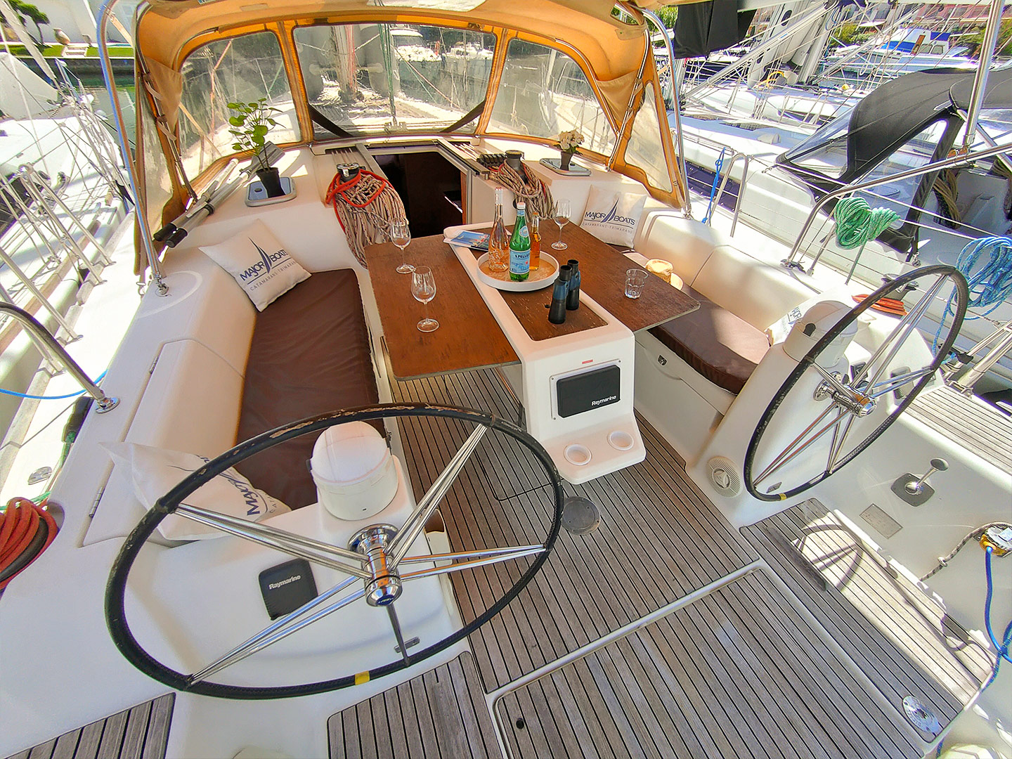Photo #9 - Dufour 450 (Flavia III) en Port Grimaud Sam - 19432