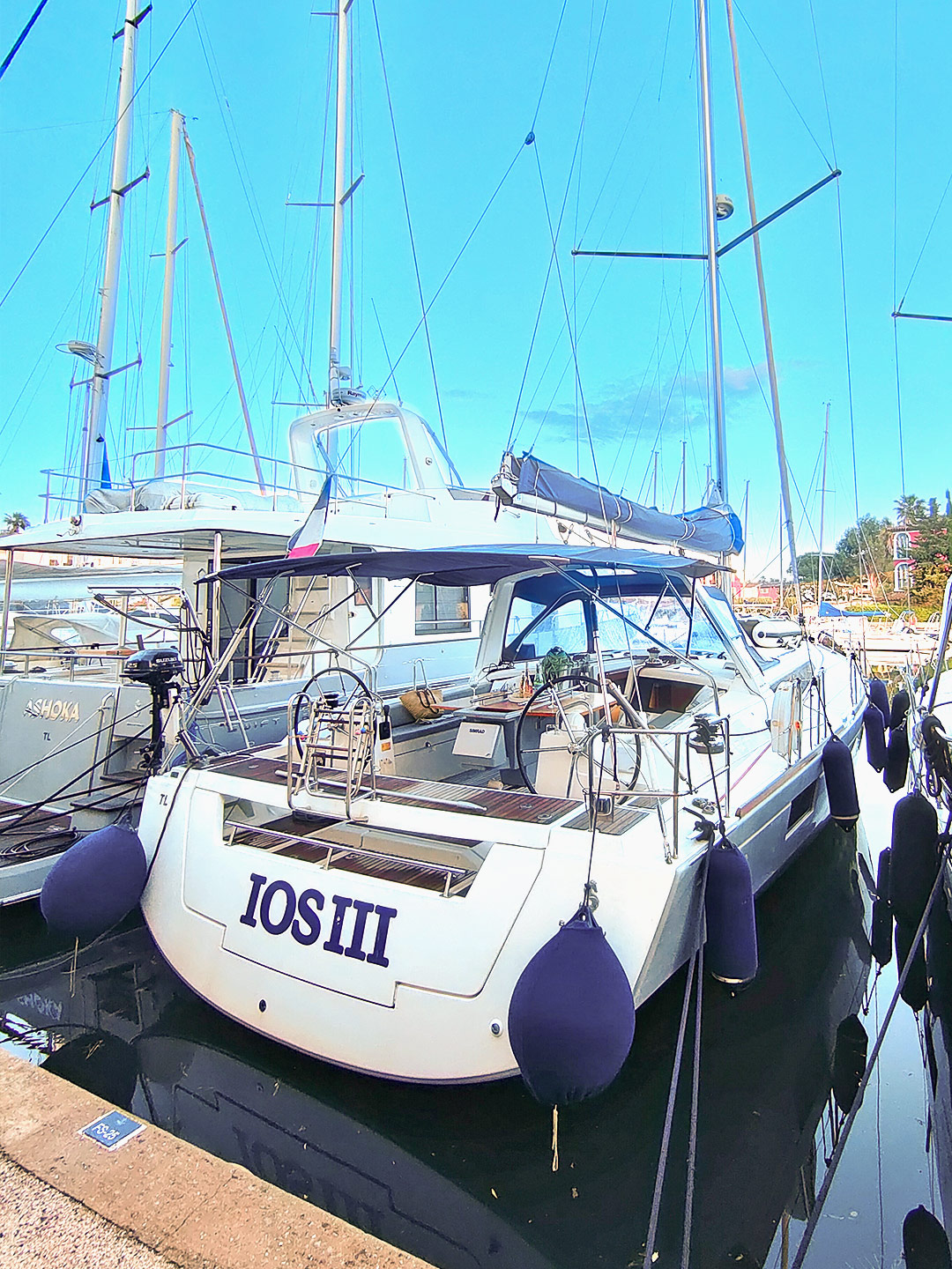Photo #7 - Oceanis 48 (Ios III) in Port Grimaud Sam - 19449