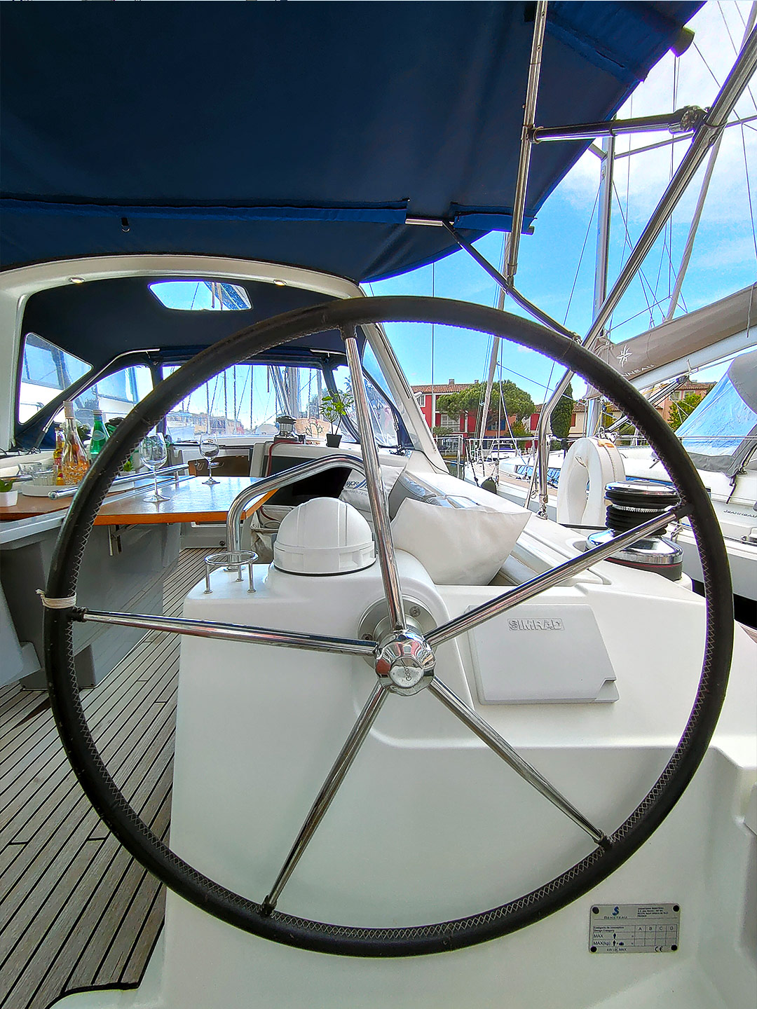 Photo #24 - Oceanis 48 (Ios III) in Port Grimaud Sam - 19449