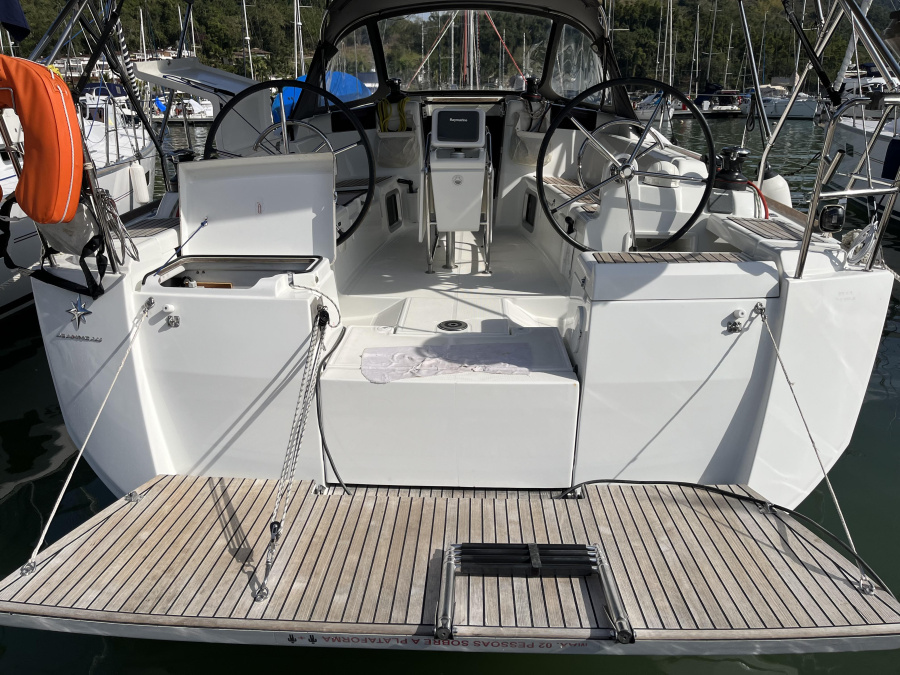 Photo #11 - Sun Odyssey 419 (Friday) in Paraty - 18592