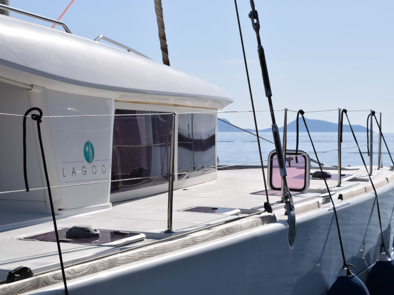 Photo #12 - Lagoon 400 (Tramontana) in Nea Peramos - 15501