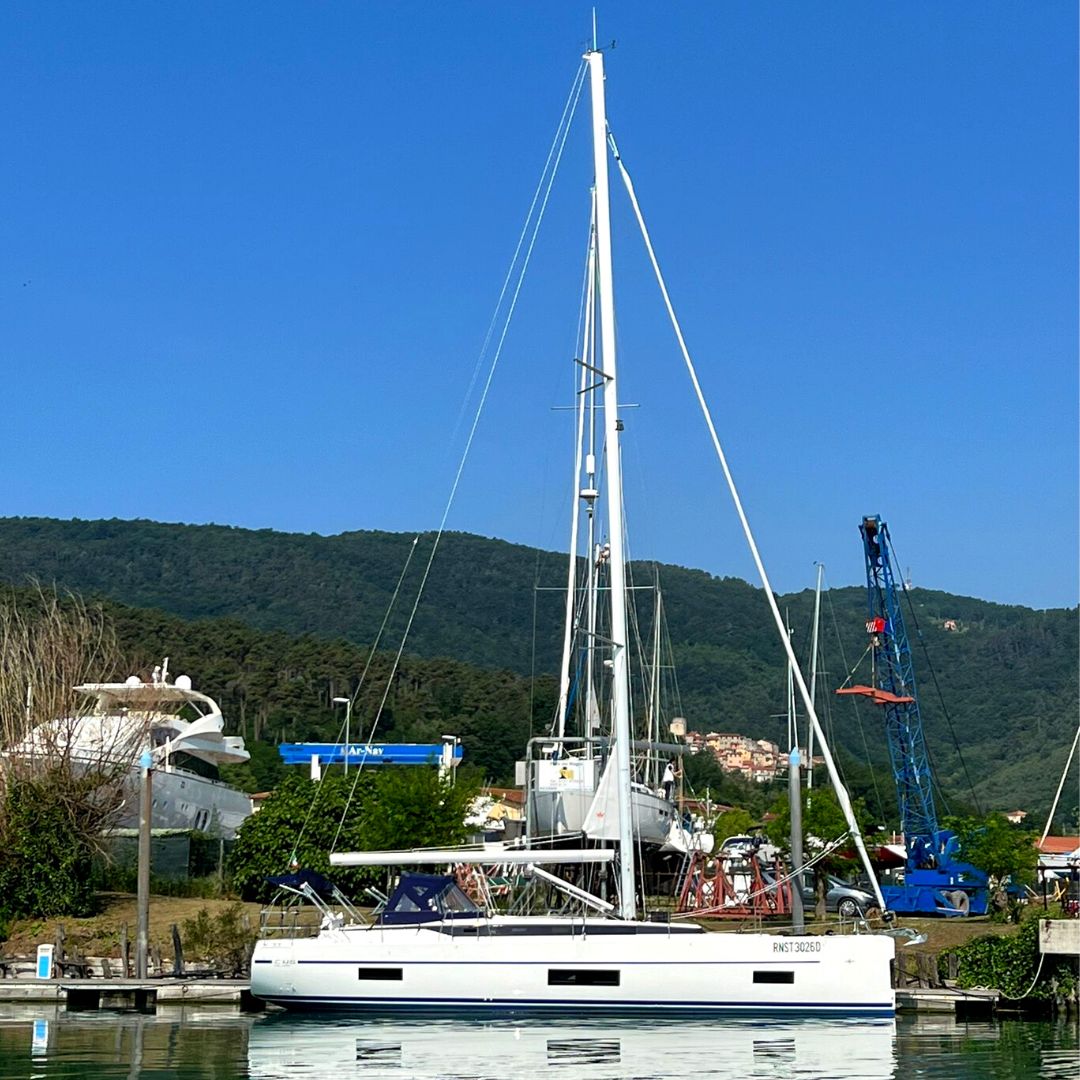 Photo #5 - Bavaria C45 (Insolence) in La Spezia - 17385