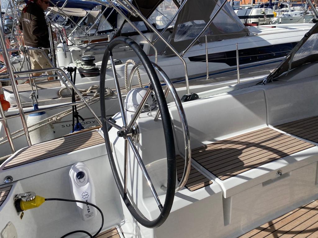 Photo #6 - Sun Odyssey 519 (Alboran Pacharan (Majorca)) in Palma - 17396