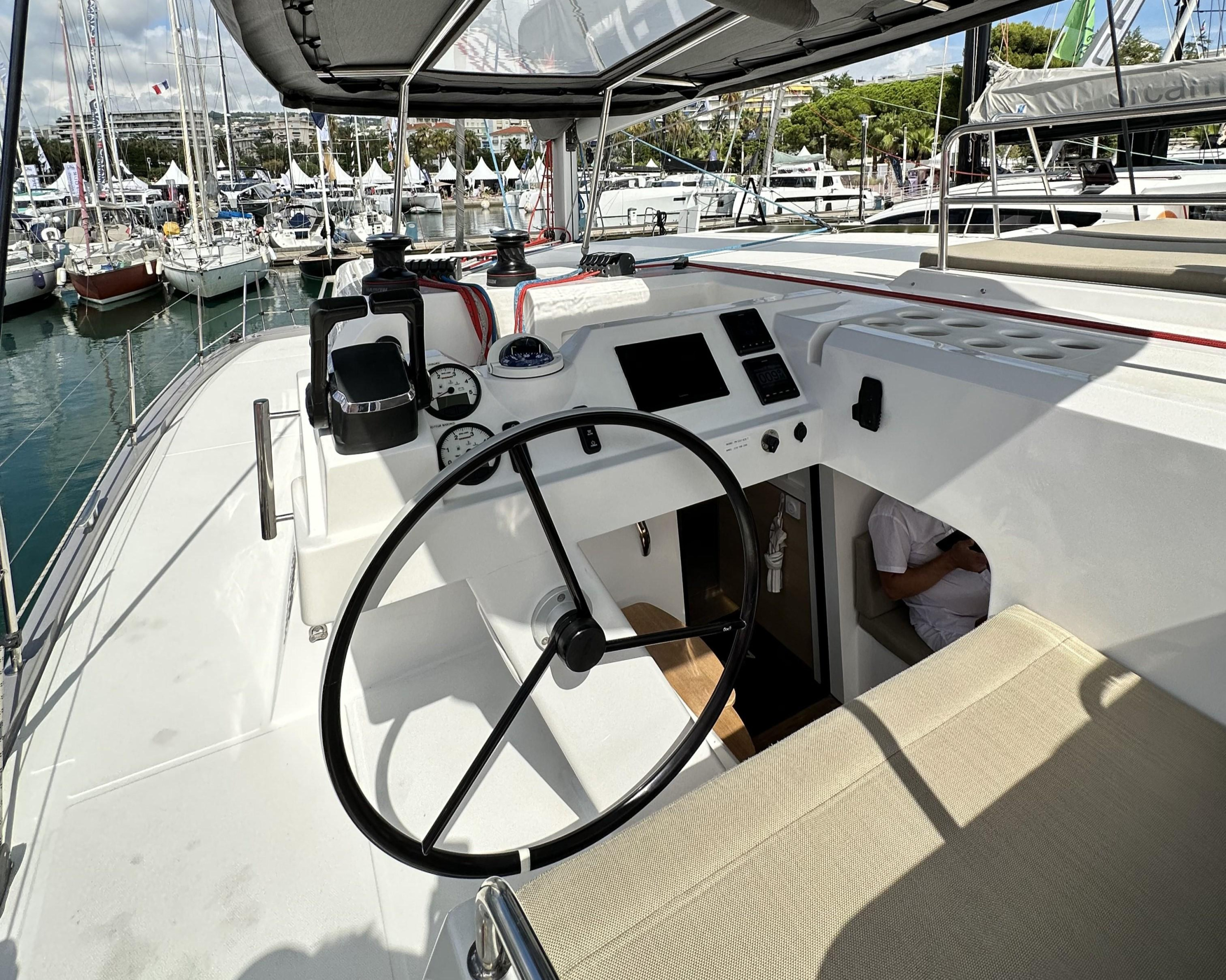 Photo #15 - Aventura 37 (YaMas) in Lefkada - 20730