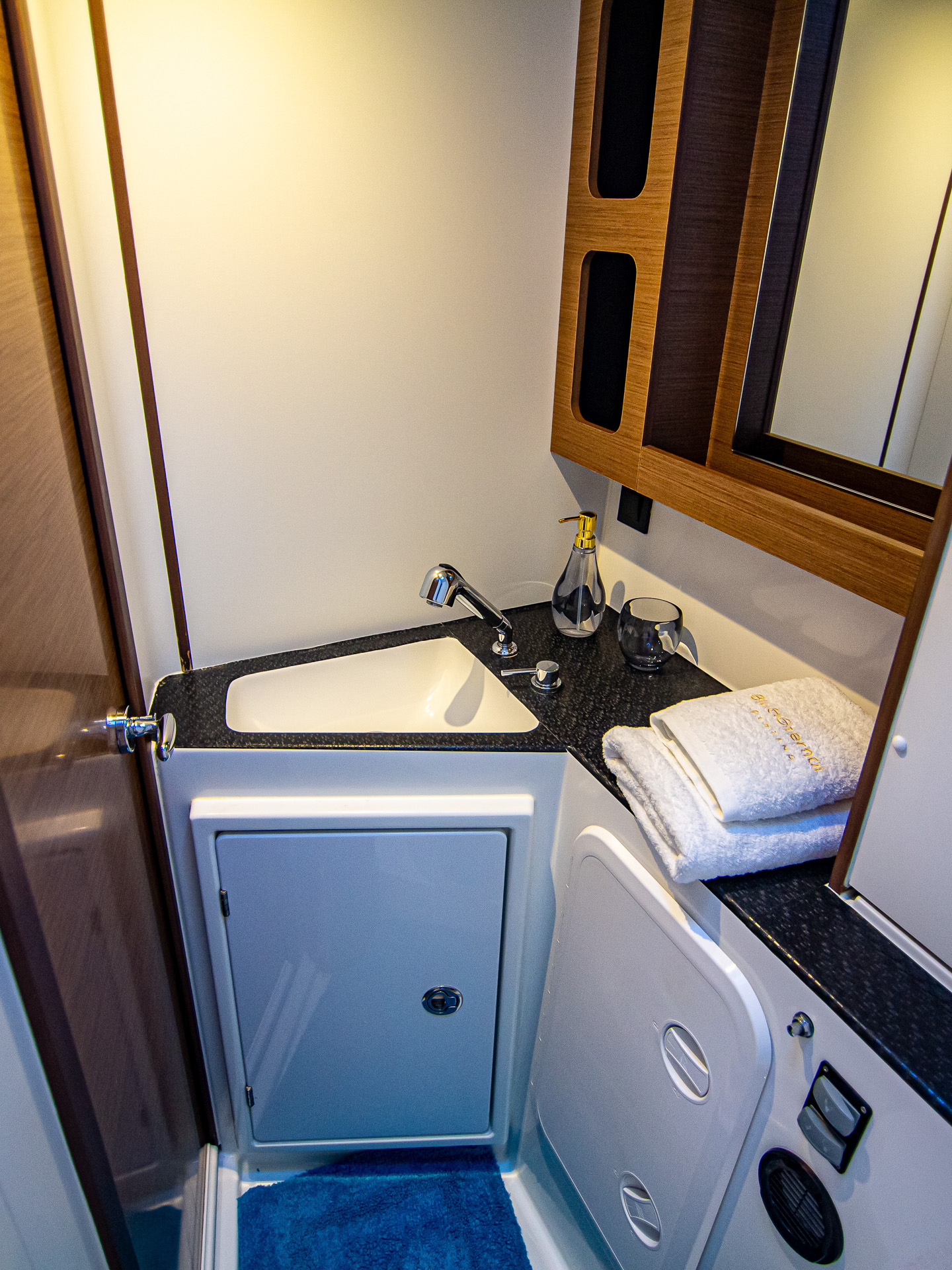 Photo #47 - Lagoon 42 (Casta Diva VIP-equipped) in Preveza - 12386