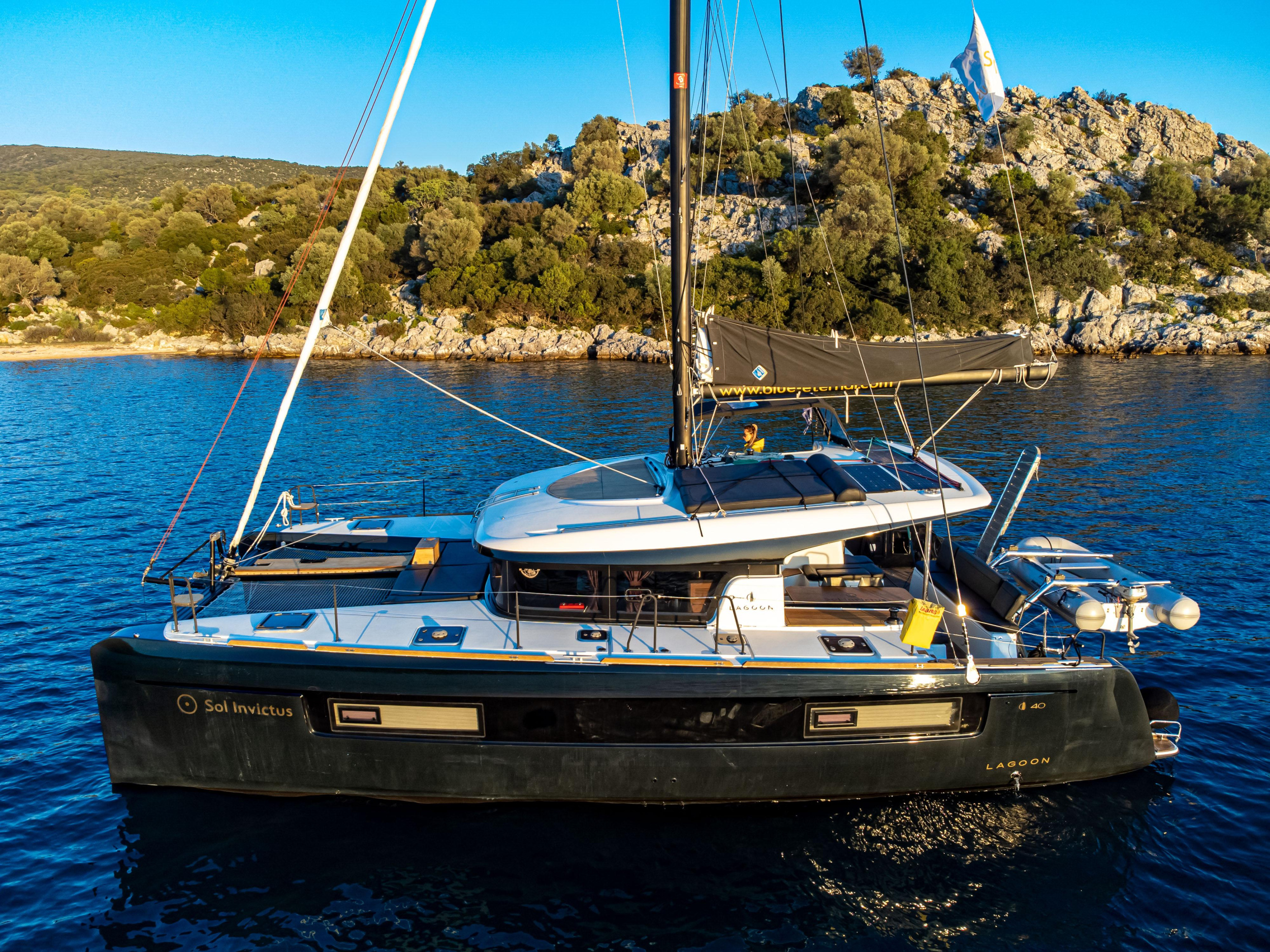 Photo #4 - Lagoon 40 (Sol Invictus VIP-equipped) in Preveza - 12387