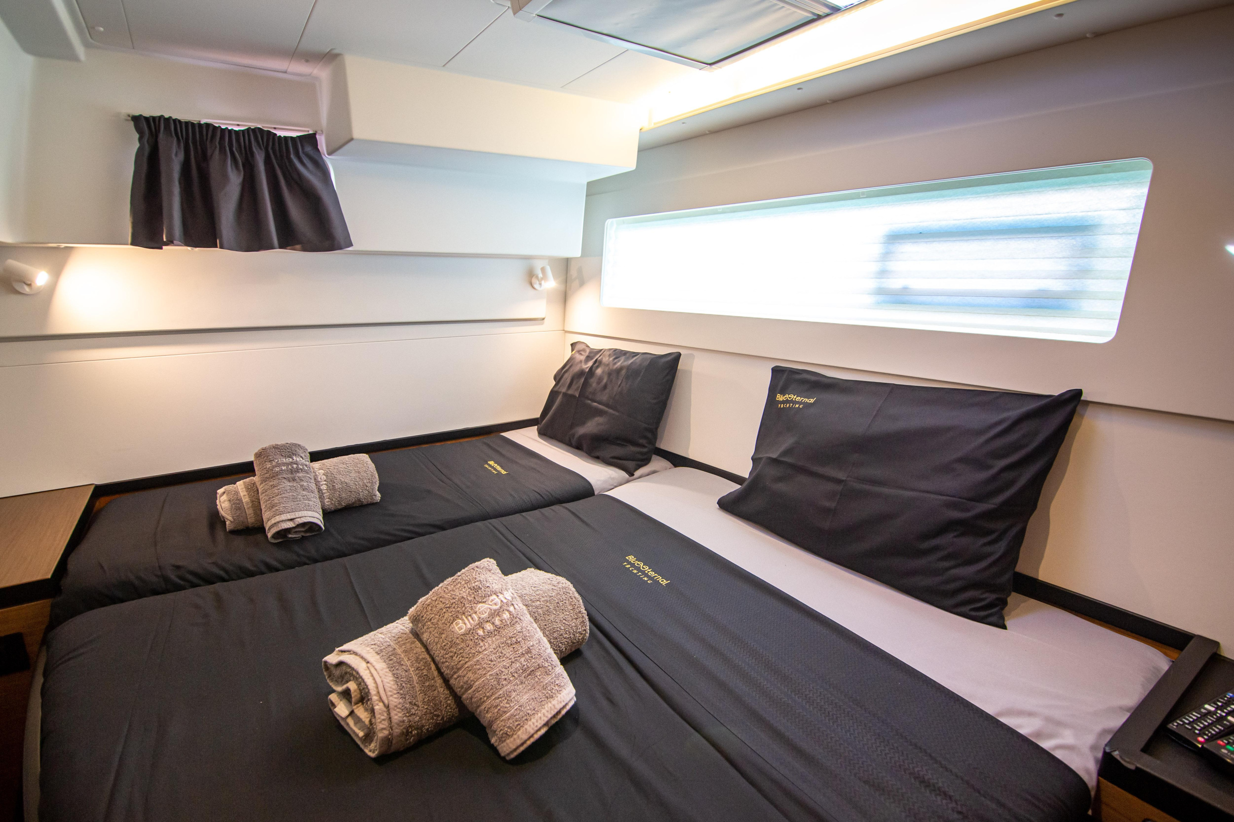 Photo #39 - Lagoon 40 (Sol Invictus VIP-equipped) in Preveza - 12387