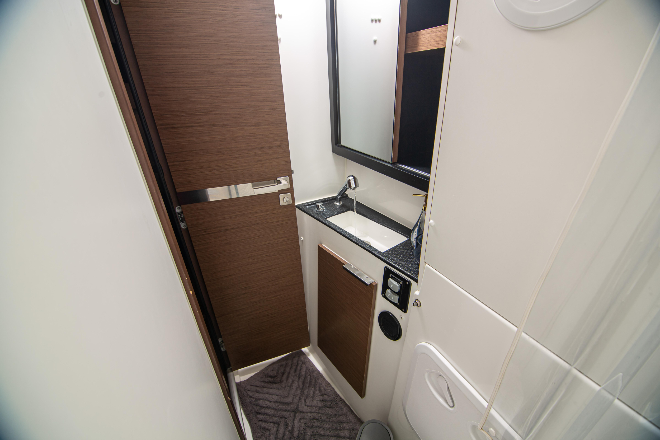 Photo #27 - Lagoon 40 (Sol Invictus VIP-equipped) in Preveza - 12387
