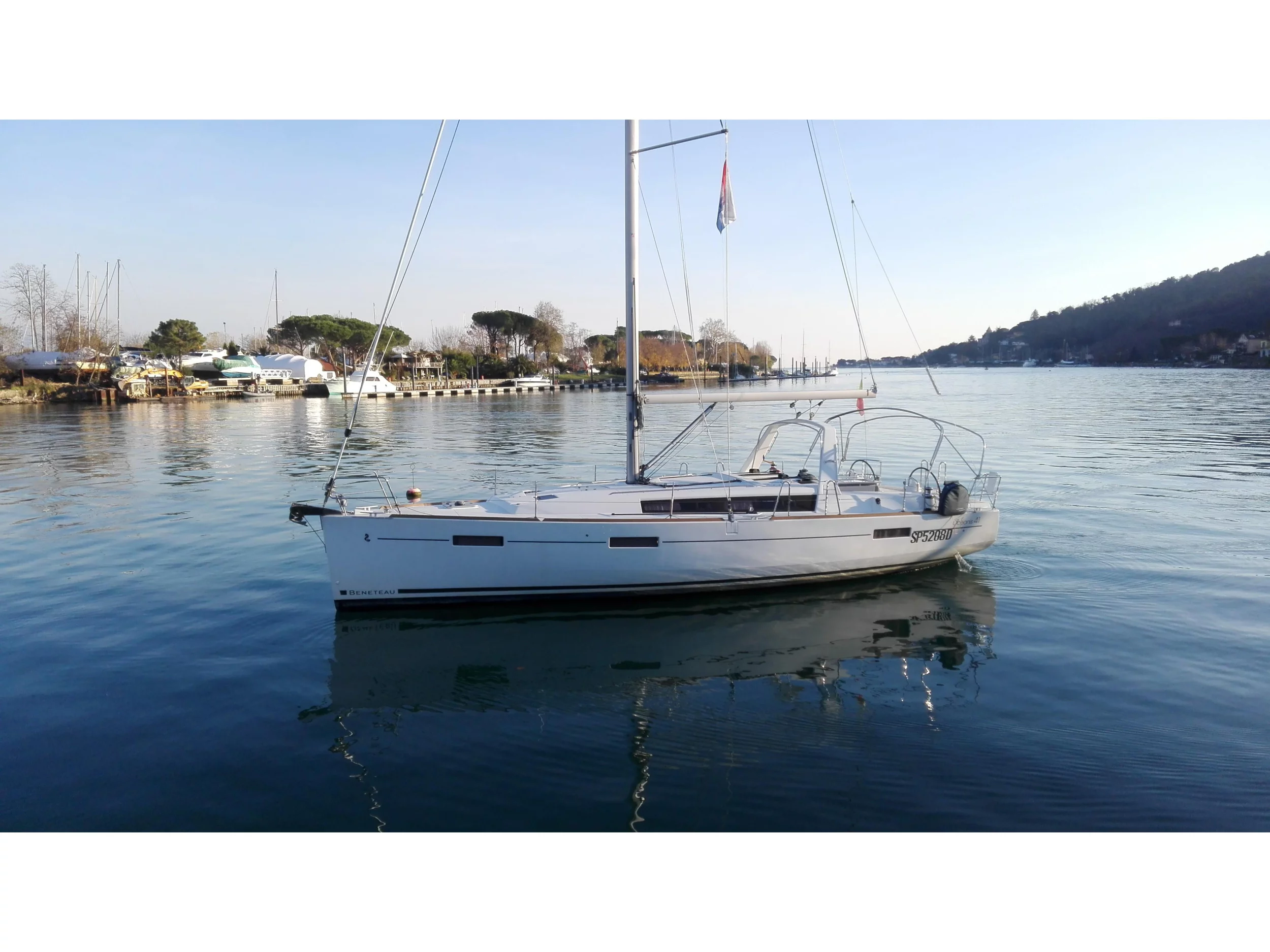 Oceanis 41.1 (Poison) Main image - 0